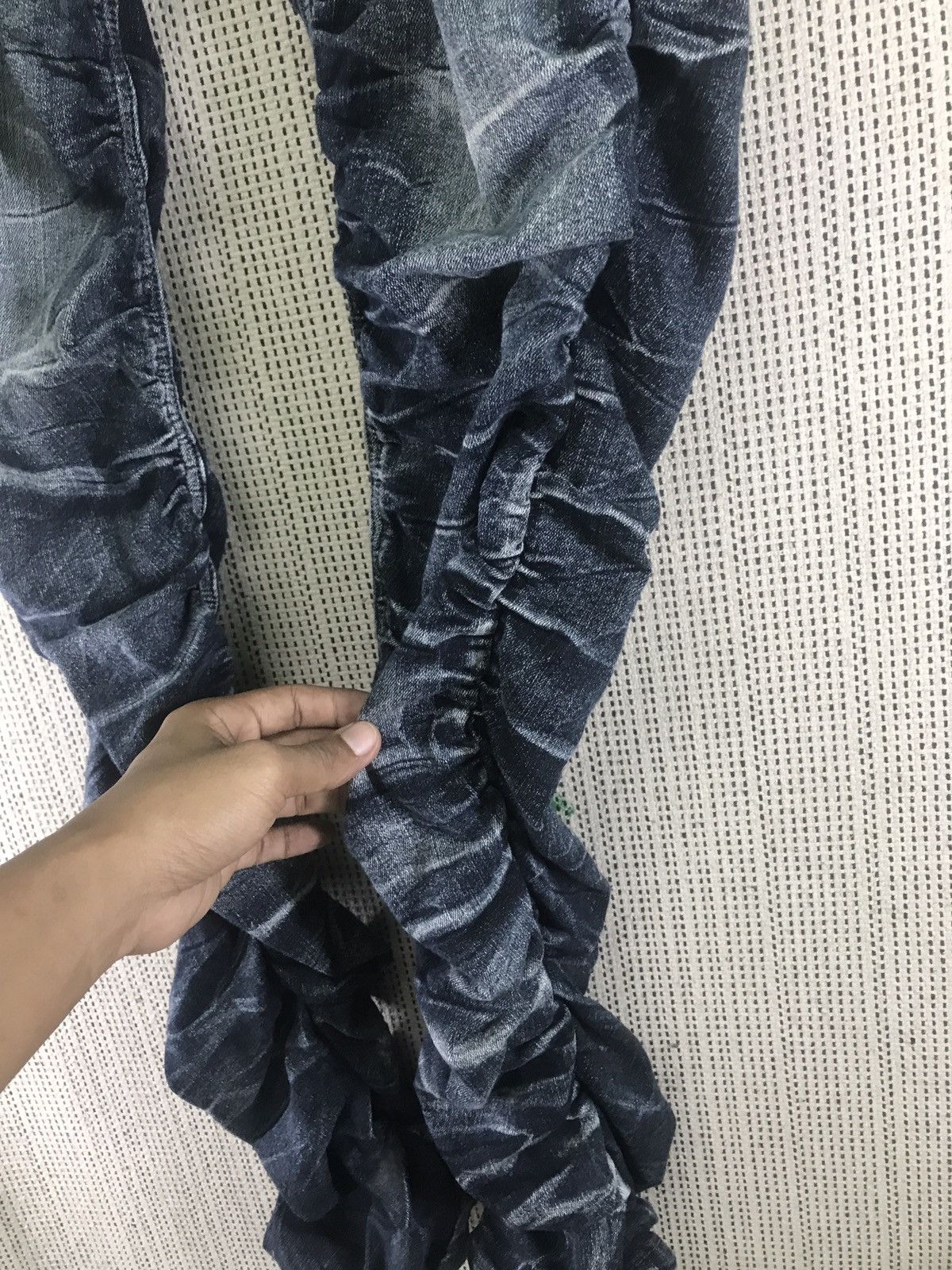 Japanese Brand Vintage Distressed Stacked Denim Jeans Washed Black Slim Fit Size US 33 - 4 Thumbnail