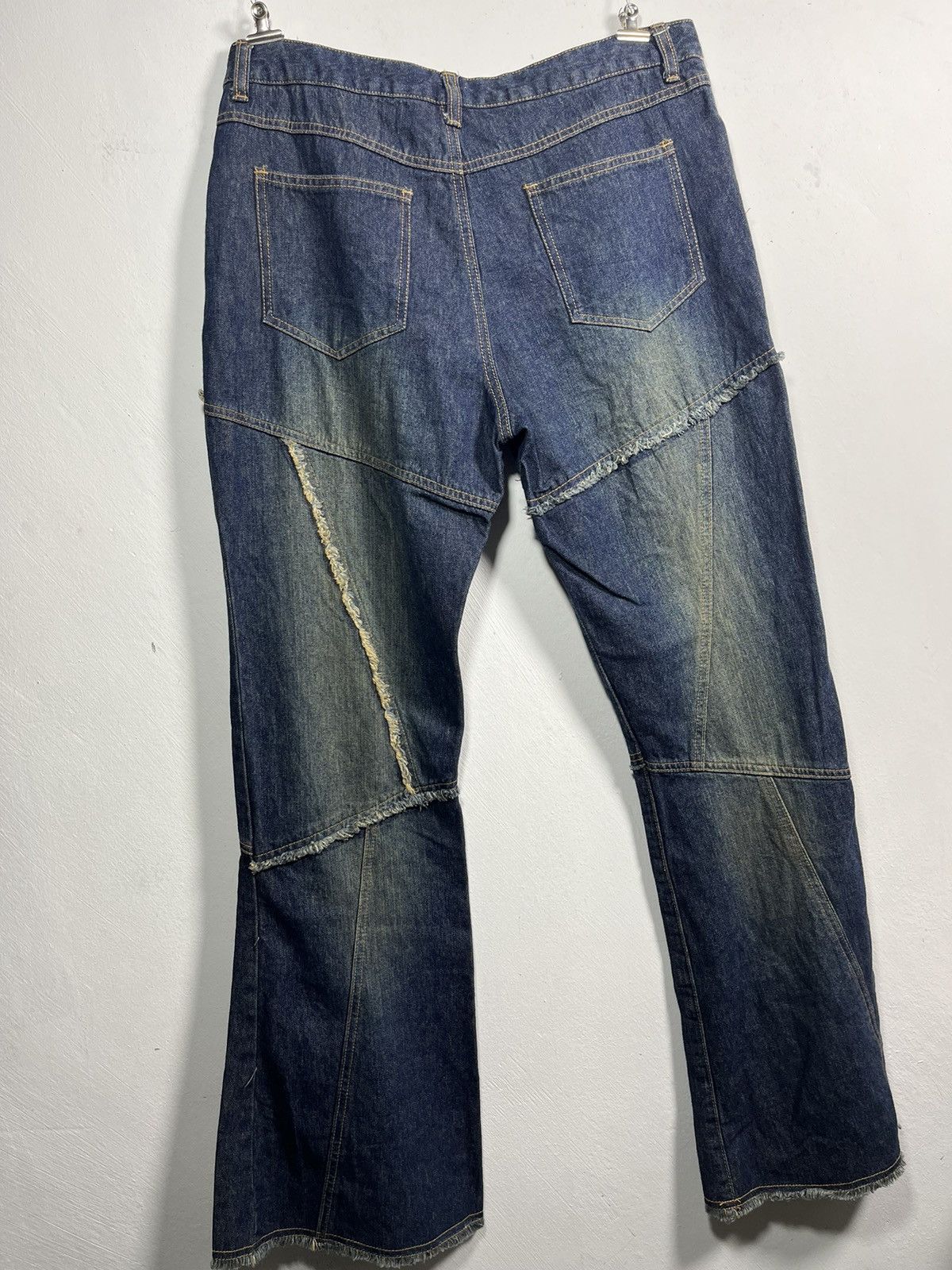 Japanese Brand Jeans Flare Y2K DESIGN JOUER AUX ÉCHECS Size 33" - 8 Thumbnail