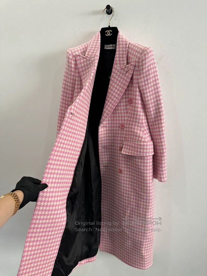 Balenciaga Balenciaga Pink Houndstooth Wool Long Shawl Coat Size XXS / US 00 / IT 34 - 4 Thumbnail