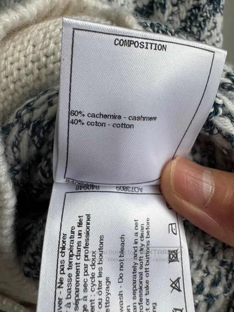 Chanel Chanel Blue and white colour-block knitted cardigan coat Size XXS / US 00 / IT 34 - 7 Thumbnail