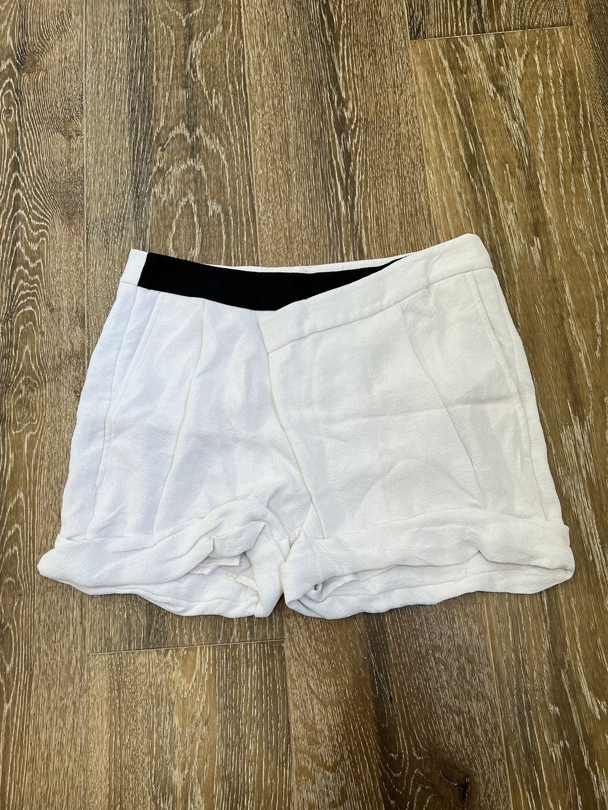 Helmut Lang Womens helmut lang shorts Size 26" / US 2 / IT 38 - 1 Thumbnail