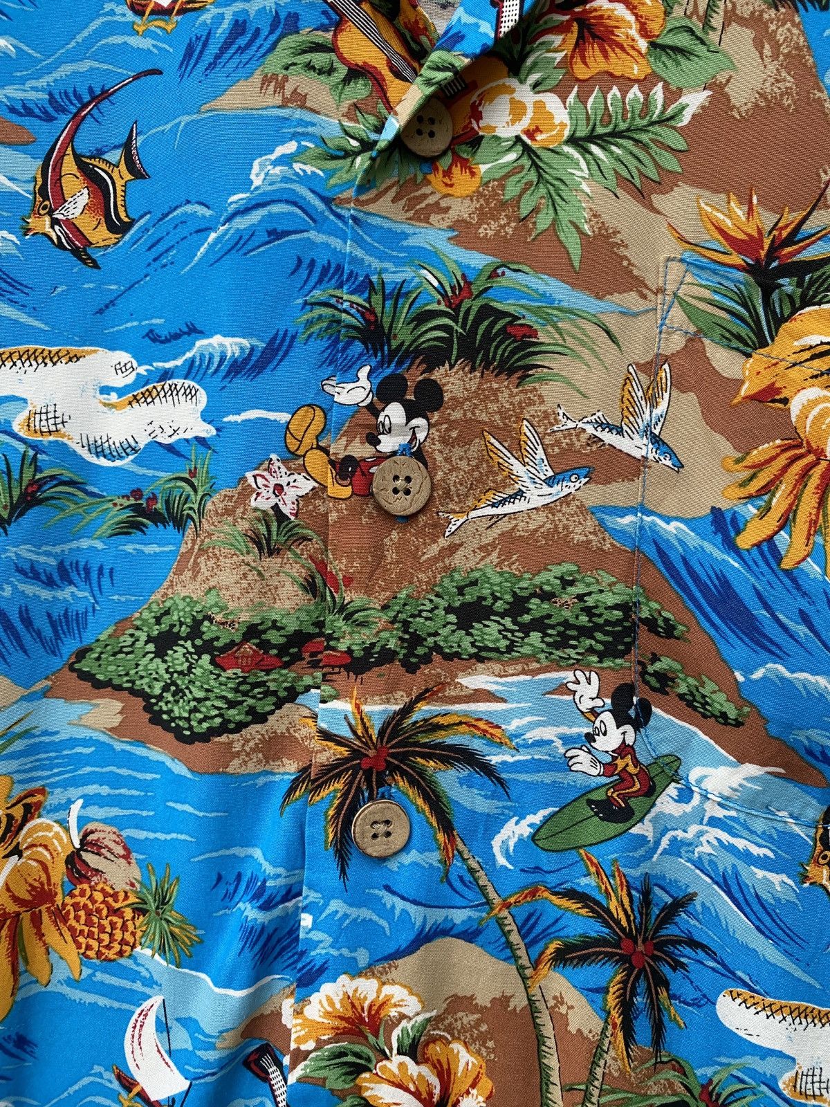 Disney × Vintage Vintage aloha disney mickey full print hawaiian shirt Size US L / EU 52-54 / 3 - 8 Thumbnail