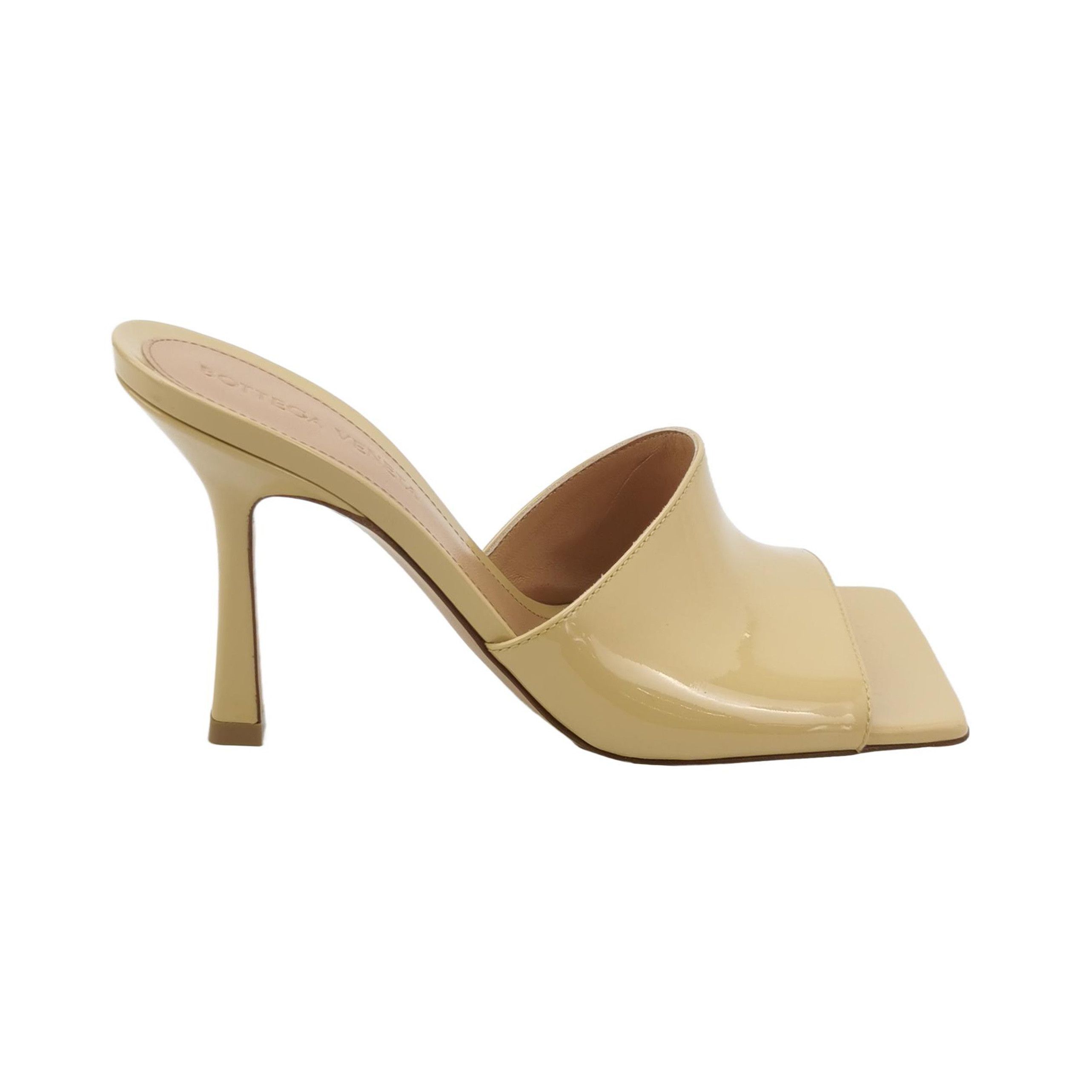 Bottega Veneta Bottega Veneta Women 5 Sandals Size US 5 / IT 35 - 1 Thumbnail