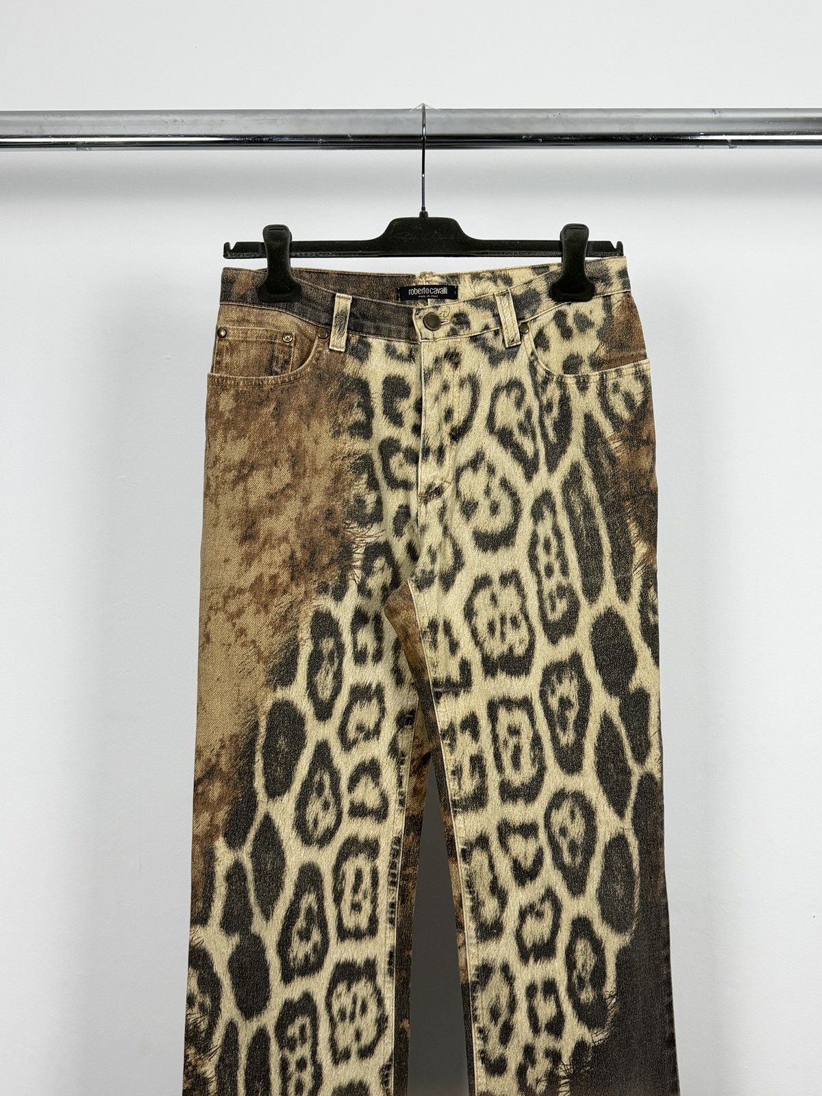 Roberto Cavalli Roberto Cavalli 2000’s Flared Leopard Explosion Denim Jeans Size 28" / US 6 / IT 42 - 2 Thumbnail