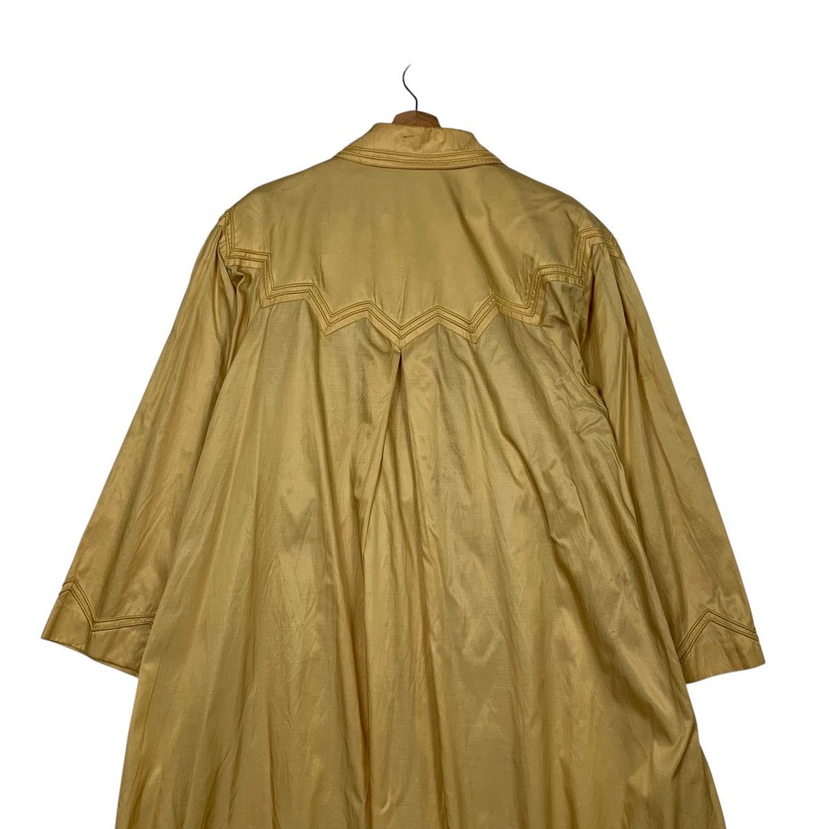 Louis Feraud 90’s LOUIS FERAUD Light Overcoat Jacket #2351-C105 Size L / US 10 / IT 46 - 9 Thumbnail