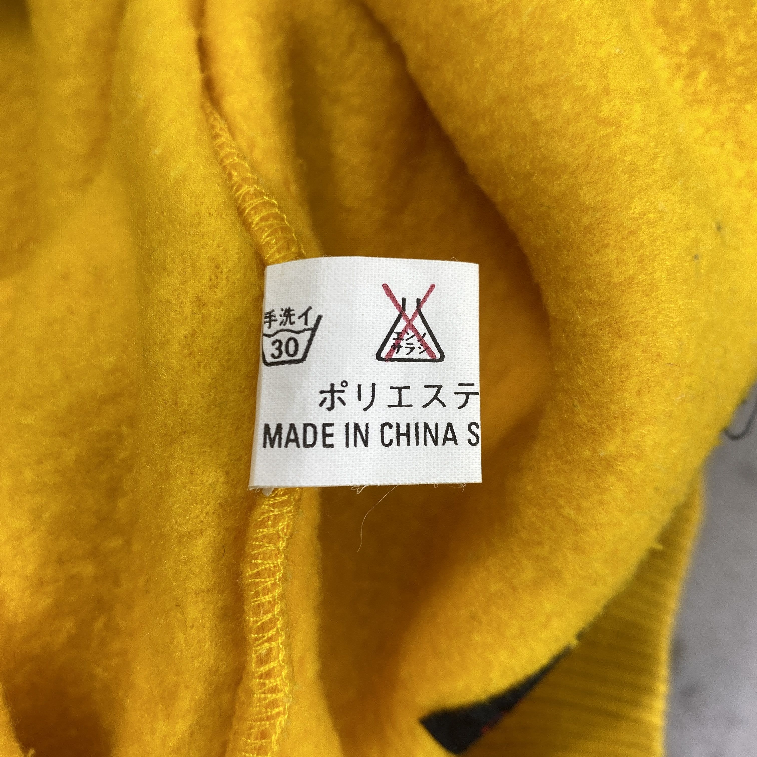 Japanese Brand Vintage Japanese Brand Half Zipper Sweatshirt -J294 Size US L / EU 52-54 / 3 - 5 Thumbnail