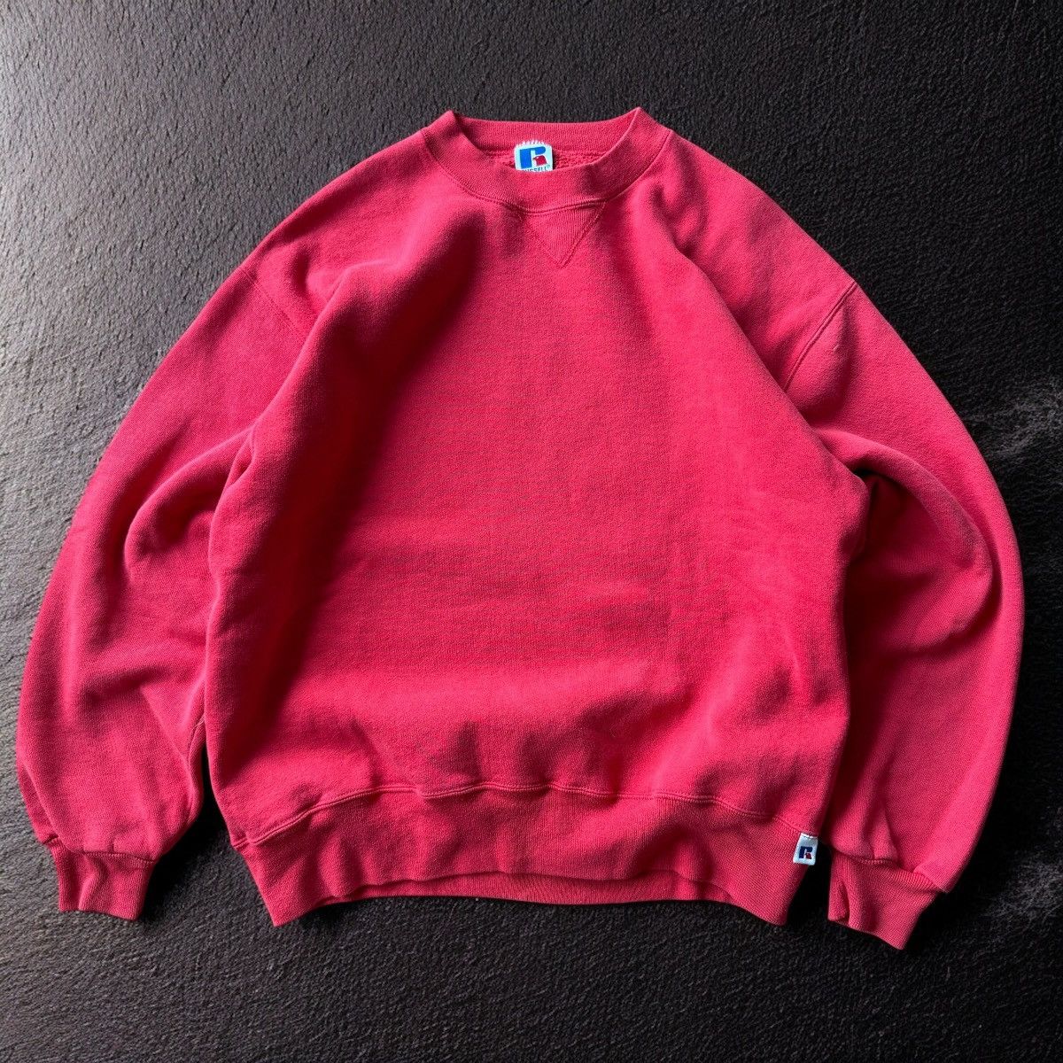 Russell Athletic × Vintage Vintage USA 90s Russell Crewneck Faded Red L Size US L / EU 52-54 / 3 - 1 Thumbnail
