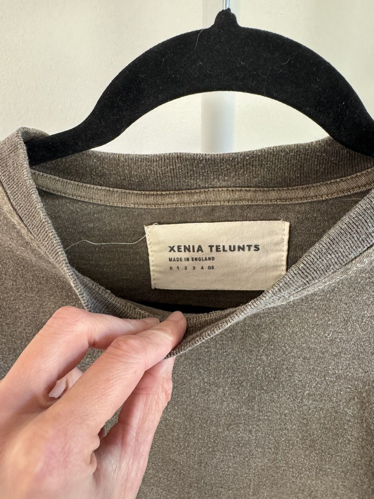 XENIA TELUNTS Kapan tee, taupe gray Size US L / EU 52-54 / 3 - 2 Thumbnail
