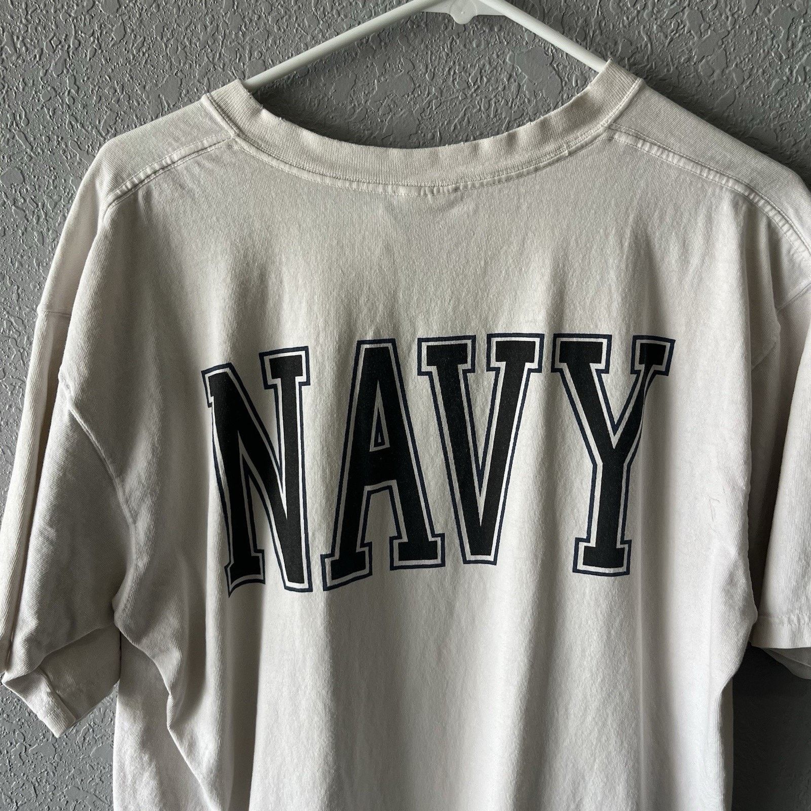 Vintage Vintage White United States Navy Tshirt Men’s Large Short Sl Size US L / EU 52-54 / 3 - 5 Thumbnail