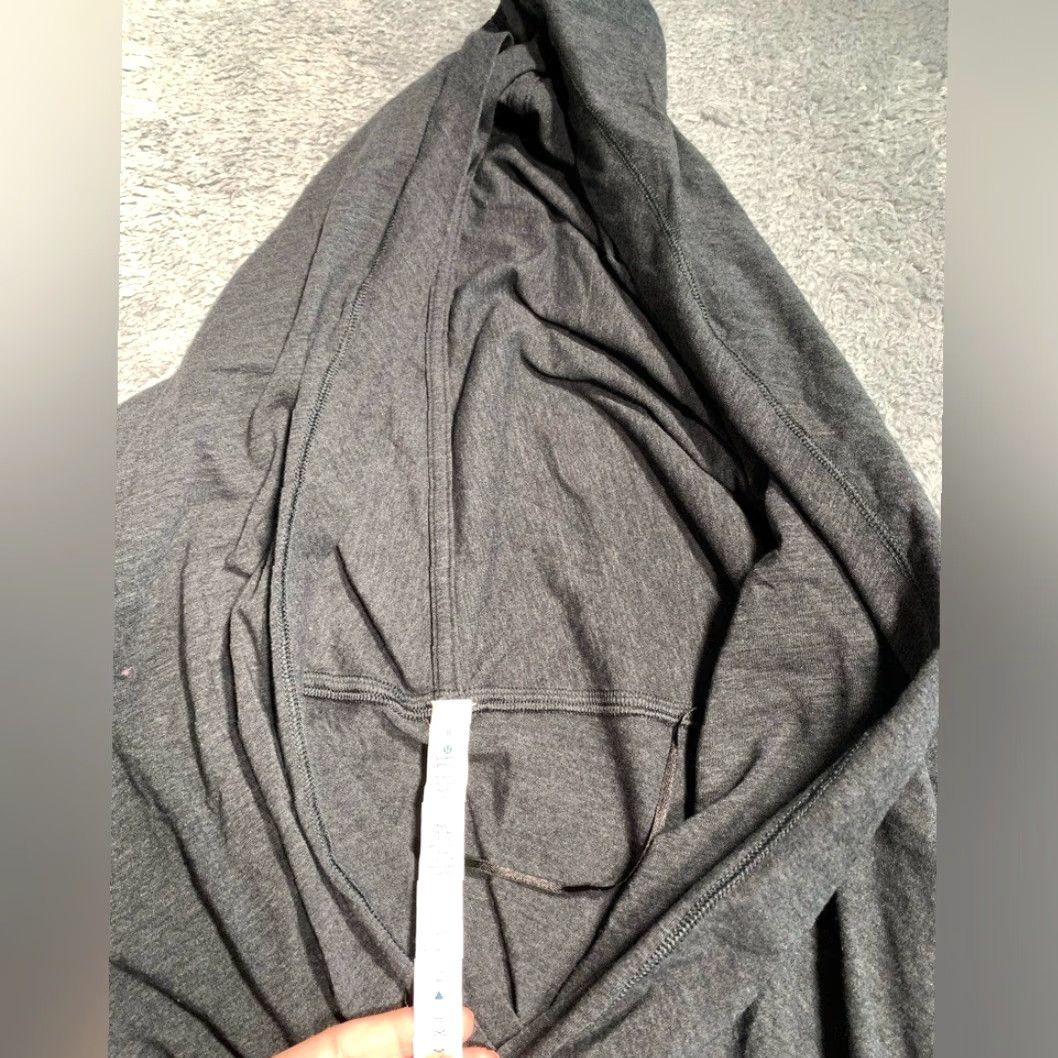 Lululemon lululemon athletica Sweatshirt Hoodie Dark Gray Women 8 Regular Pullover Gray Long Sleeve Cropped Hooded Size M / US 6-8 / IT 42-44 - 4 Thumbnail