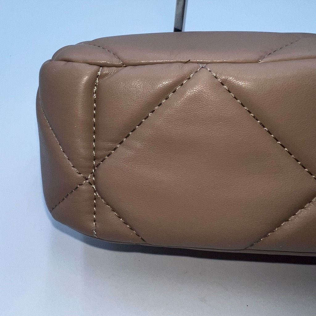 Other Gilda Paris Tone on Tone Small Quilted Handbag Size ONE SIZE - 8 Thumbnail