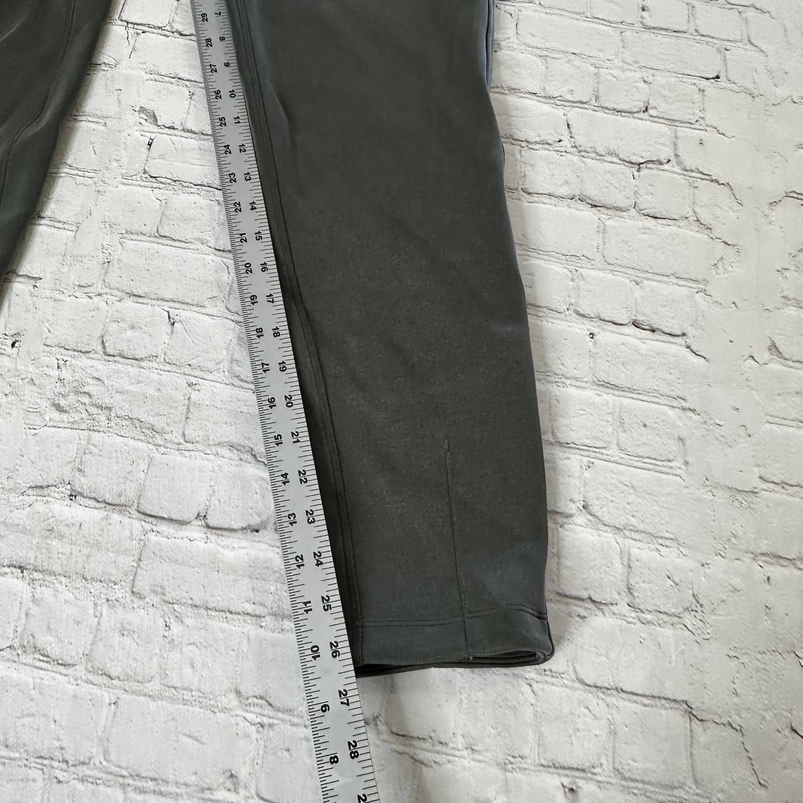 Lululemon Women’s Lululemon Pants Size 27" / US 4 / IT 40 - 5 Thumbnail
