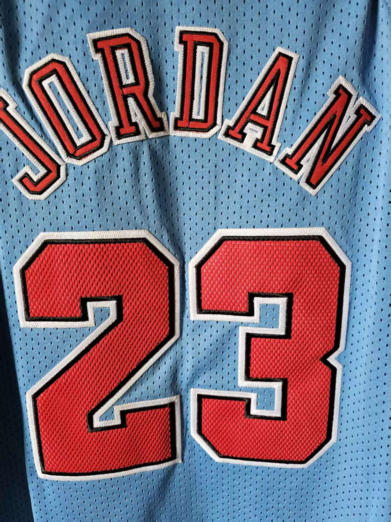 NBA Chicago Bulls #23 Michael Jordan Jersey Blue Size US L / EU 52-54 / 3 - 4 Thumbnail