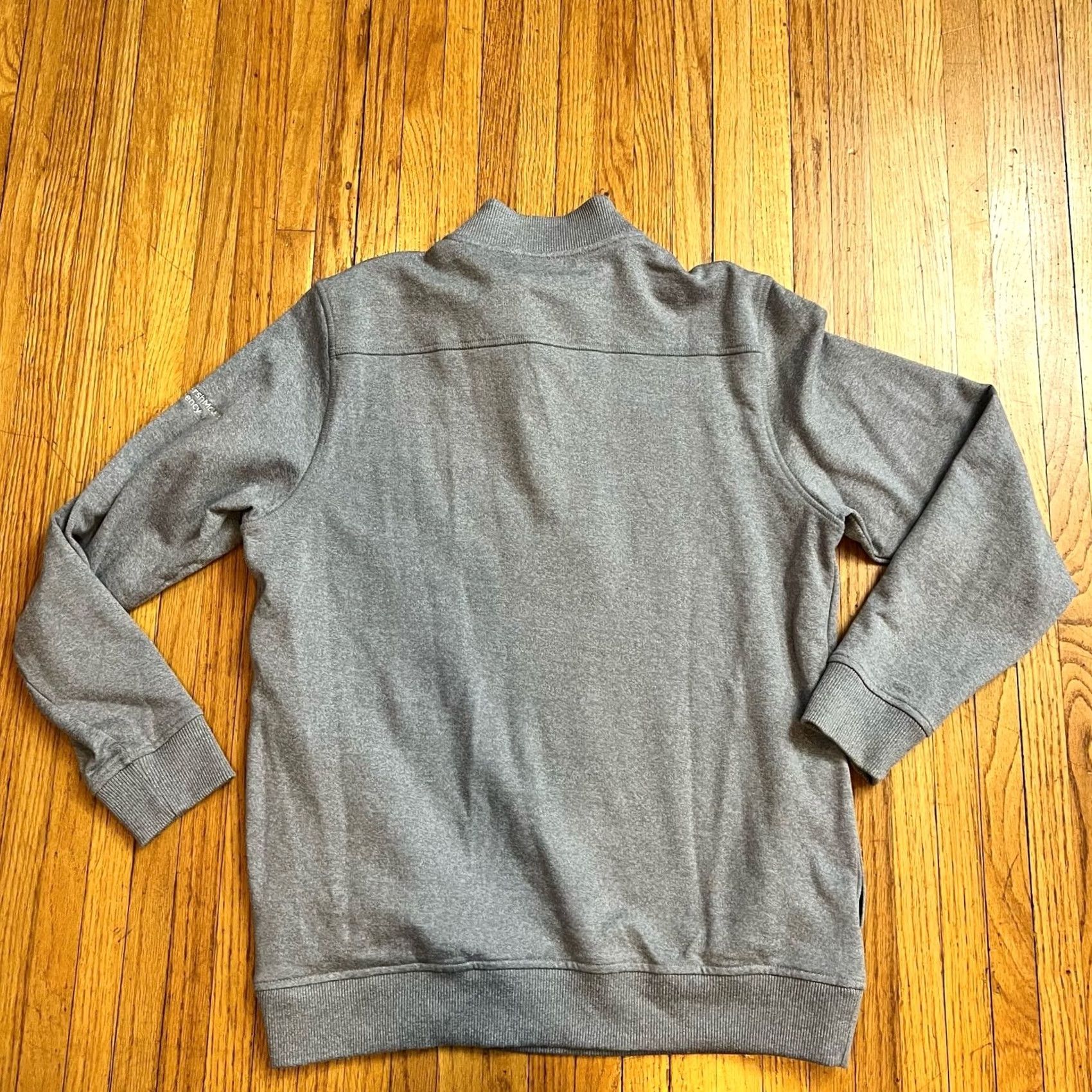 TravisMathew Travis Mathew Sweatshirt Mens Medium Gray Quarter Zip Golf Pullover Sweater Size US M / EU 48-50 / 2 - 5 Thumbnail