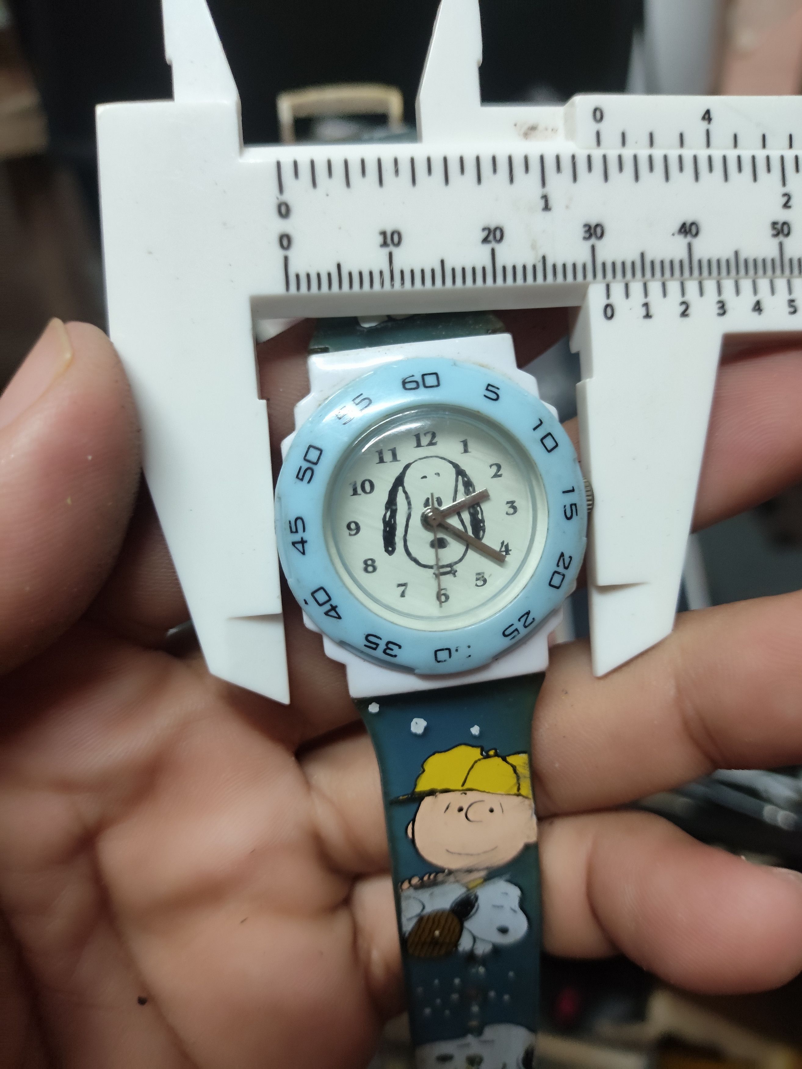 Peanuts Vintage Peanut Watch JAPAN MADE Very Rare collection Size ONE SIZE - 3 Thumbnail