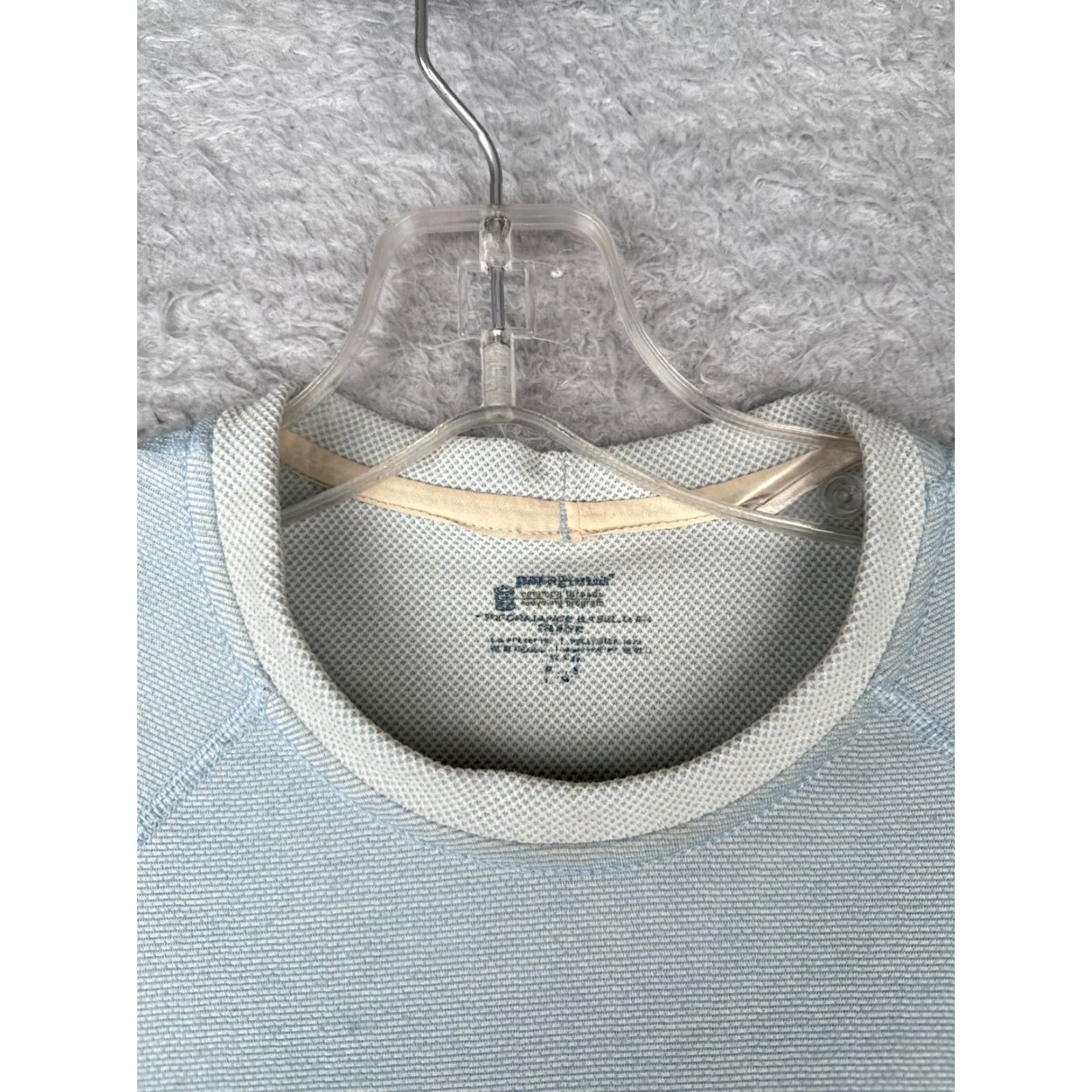 Patagonia Patagonia Shirt Womens Small Blue Baselayer Long Sleeve 100% Polyester Crew READ Size S / US 4 / IT 40 - 6 Thumbnail