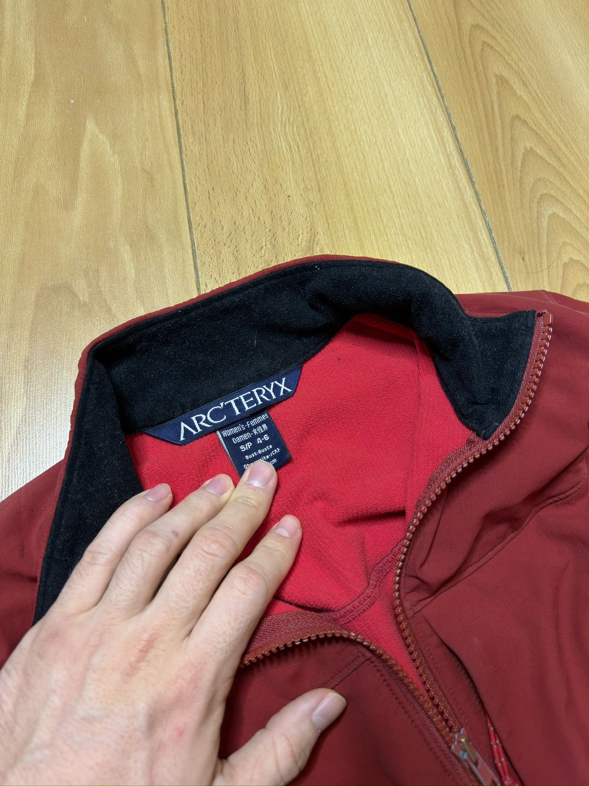 Arc'teryx Arcteryx red jacket softshell jacket Size S / US 4 / IT 40 - 8 Thumbnail