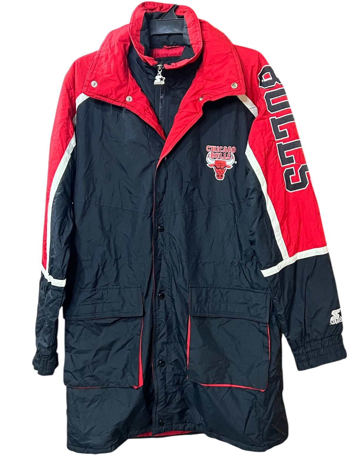 Vintage NBA STARTER ZIPPER JACKET CHICAGO BULLS