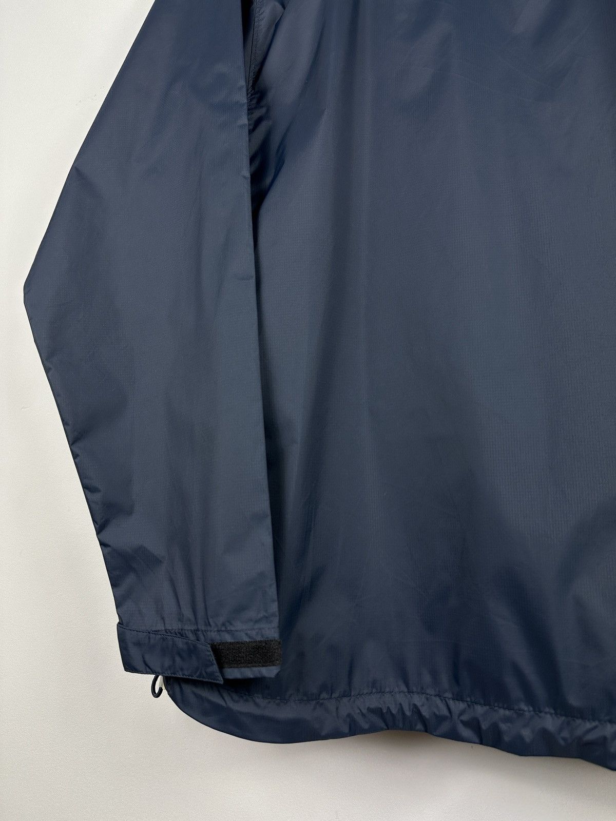 Nike × Vintage Vintage Y2K Nike Swoosh Waterproof Jacket Size US L / EU 52-54 / 3 - 16 Thumbnail
