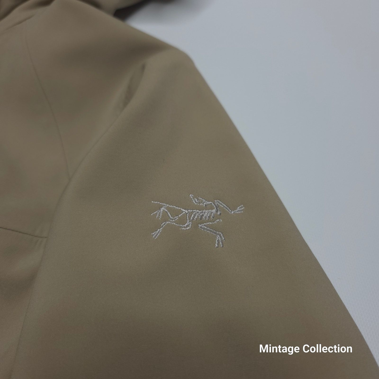 Arc'teryx Arc'teryx Women's Saydi Beige Hoody Hoodie Jacket Size Small Size S / US 4 / IT 40 - 3 Thumbnail