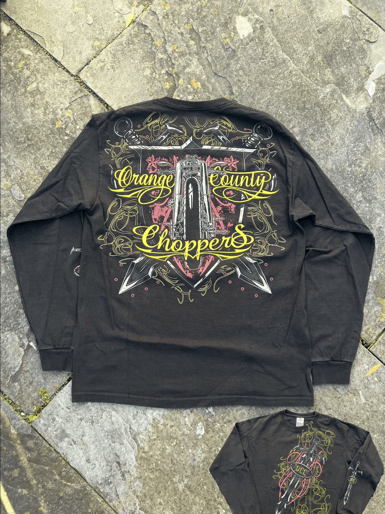 Affliction Vtg Y2K Orange County Choppers Gothic Sword Faded TShirt Size US M / EU 48-50 / 2 - 1 Thumbnail