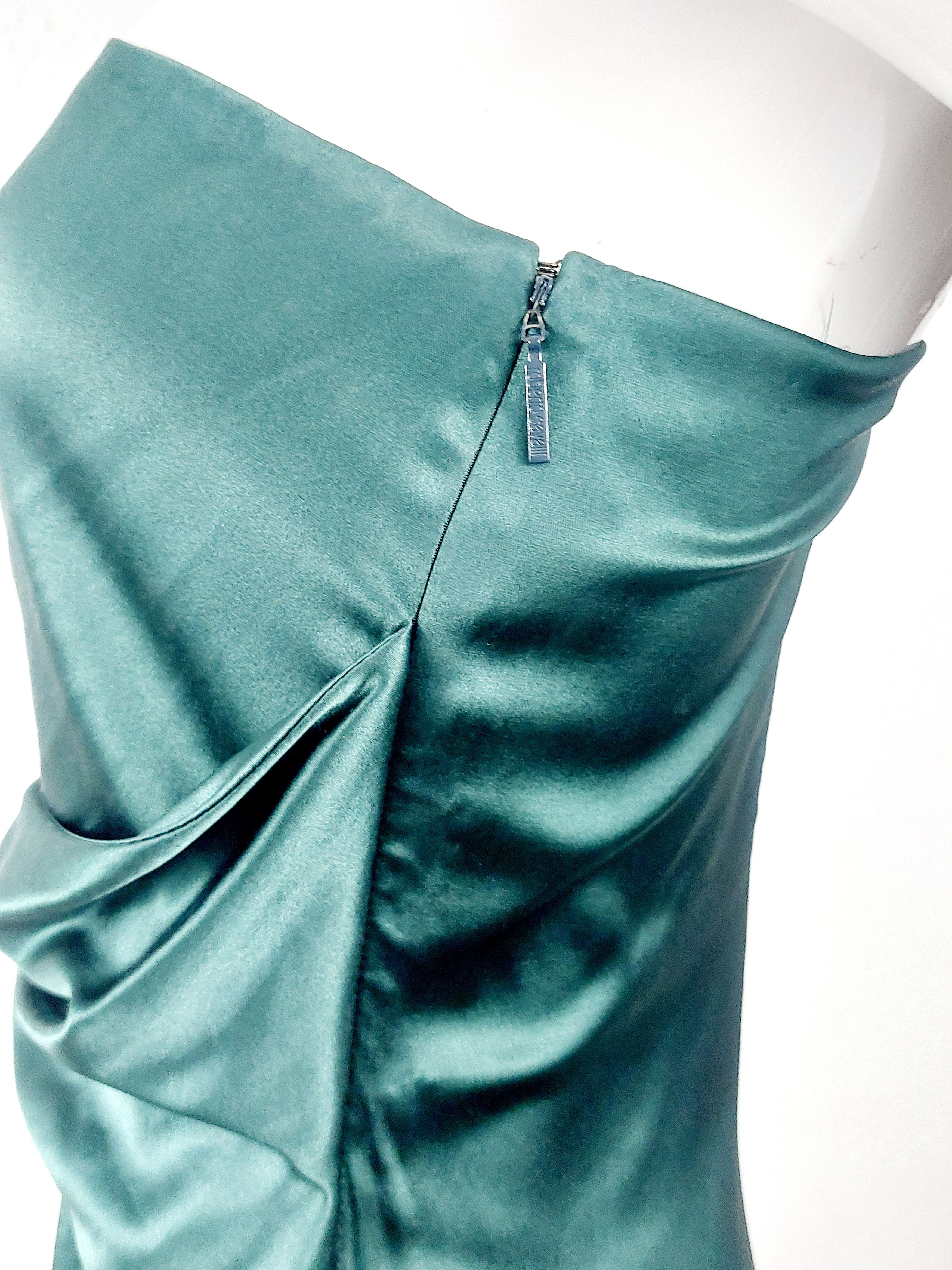 Roberto Cavalli Roberto Cavalli Green silk asymmetrical Brooch Dress Size S / US 4 / IT 40 - 9 Thumbnail
