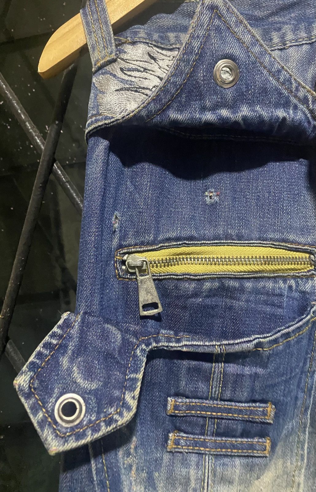 Japanese Brand Rare 🔥 Crazy Leopard Embroidred Denim Size US 31 - 4 Thumbnail