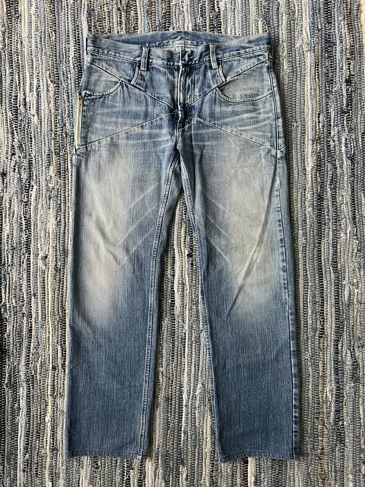 TALKING ABOUT THE ABSTRACTION FW05 TATA 🇯🇵 3D Cut Post Apocalypse Beauty Faded Runway Jeans Size US 36 / EU 52 - 2 Thumbnail