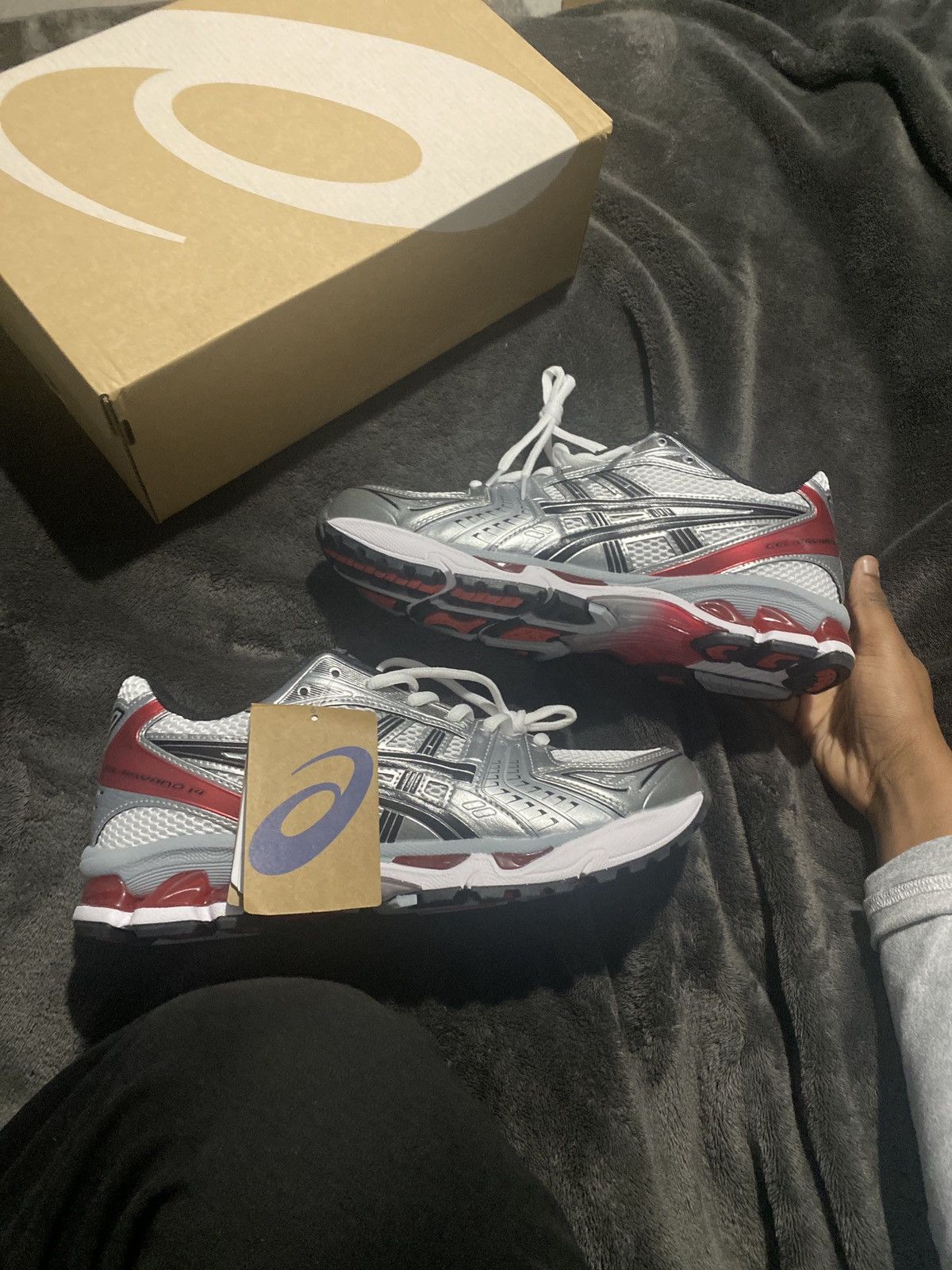 Asics Gel-Kayano 14 Classic Red Size US 10 / EU 43 - 1 Thumbnail