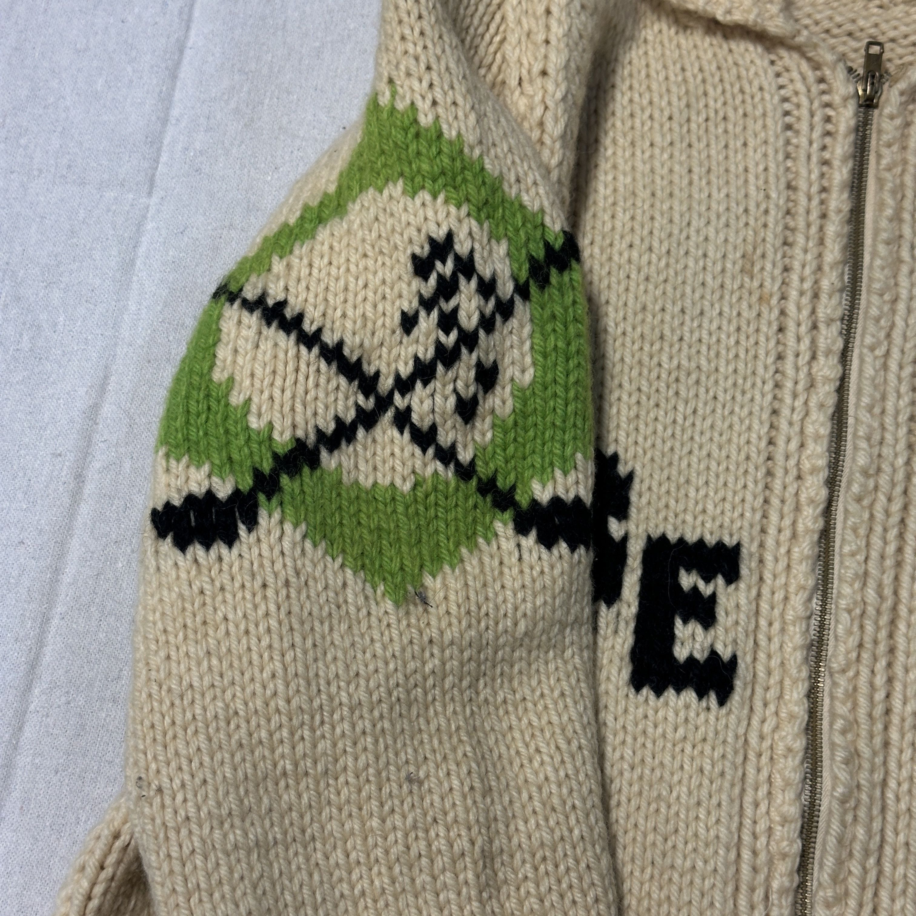 Other Vintage Hand Knit Golf Motif Cowichan Sweater Size M Size US M / EU 48-50 / 2 - 3 Thumbnail