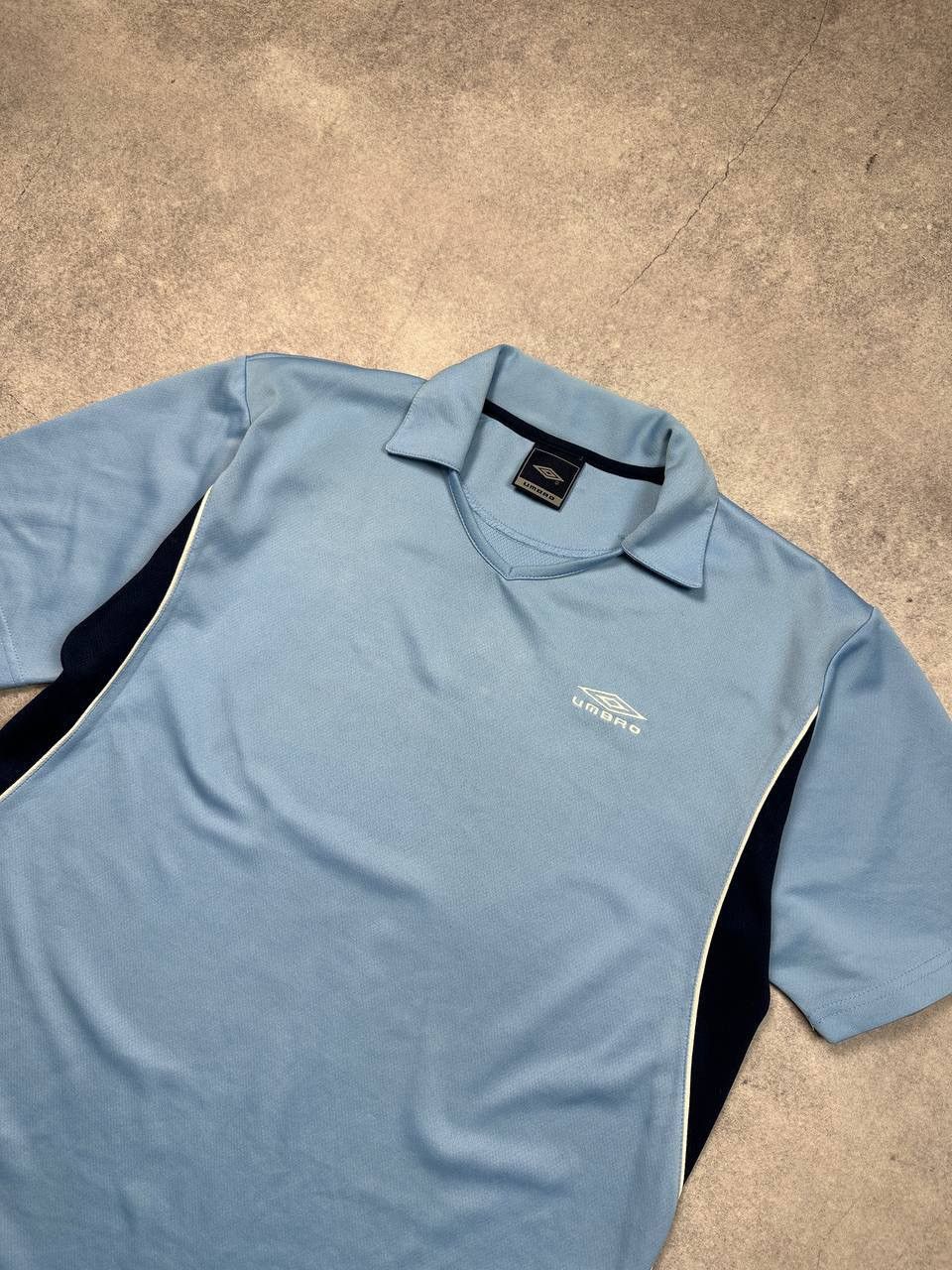 Umbro Vintage Umbro Jersey, Size M – Classic 90s Football Style Size US M / EU 48-50 / 2 - 2 Thumbnail
