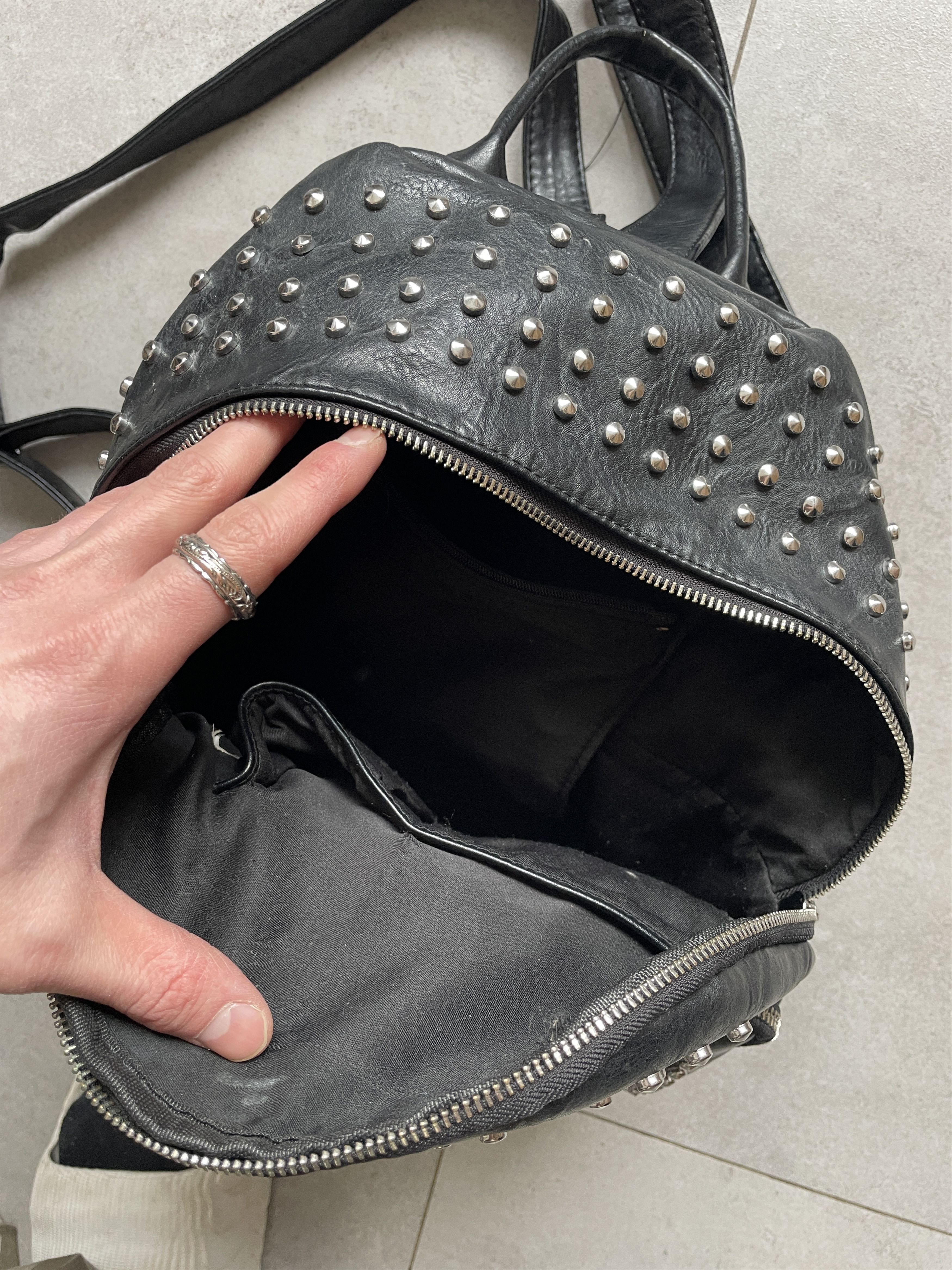 Swagger Y2K BLACK ECO LEATHER STUDDED MCM TYPE BLACK BACKPACK Size ONE SIZE - 4 Thumbnail