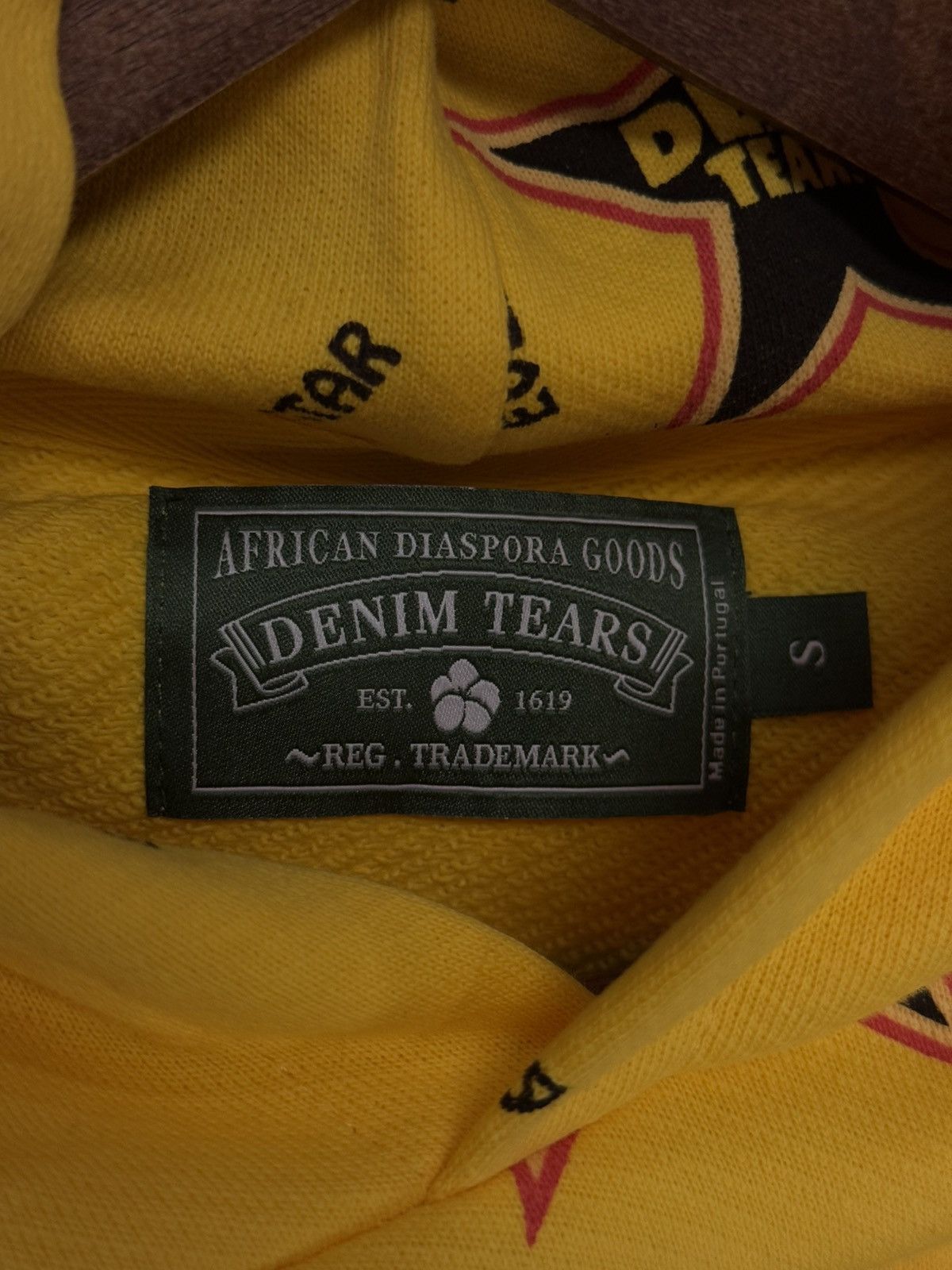 DENIM TEARS Denim Tears Star Yellow Hoodie Size Small (NEW) Size US S / EU 44-46 / 1 - 6 Thumbnail