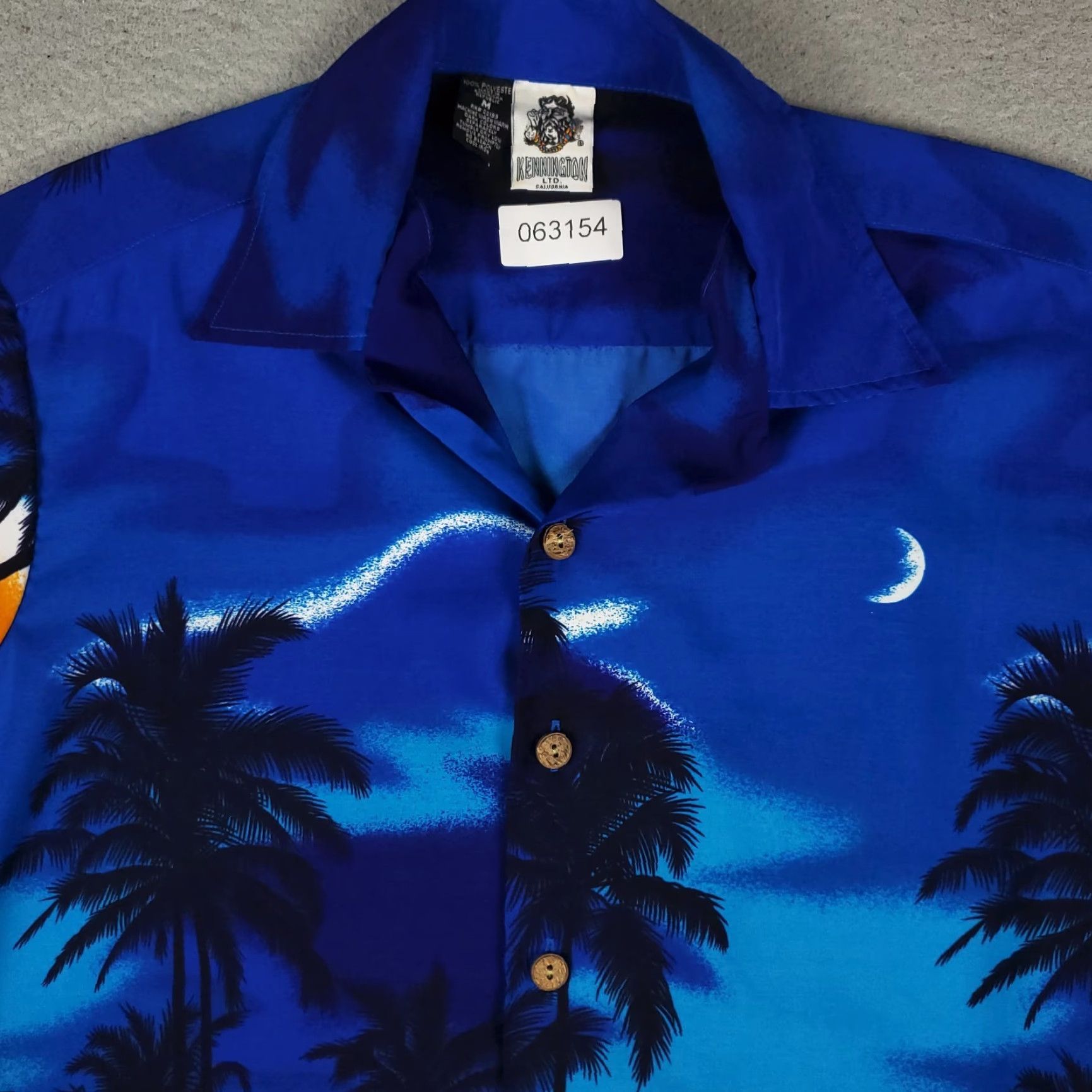 Vintage Kennington Shirt Mens Medium Blue Polyester Camp Collar Button Up Violet? Size US M / EU 48-50 / 2 - 2 Thumbnail