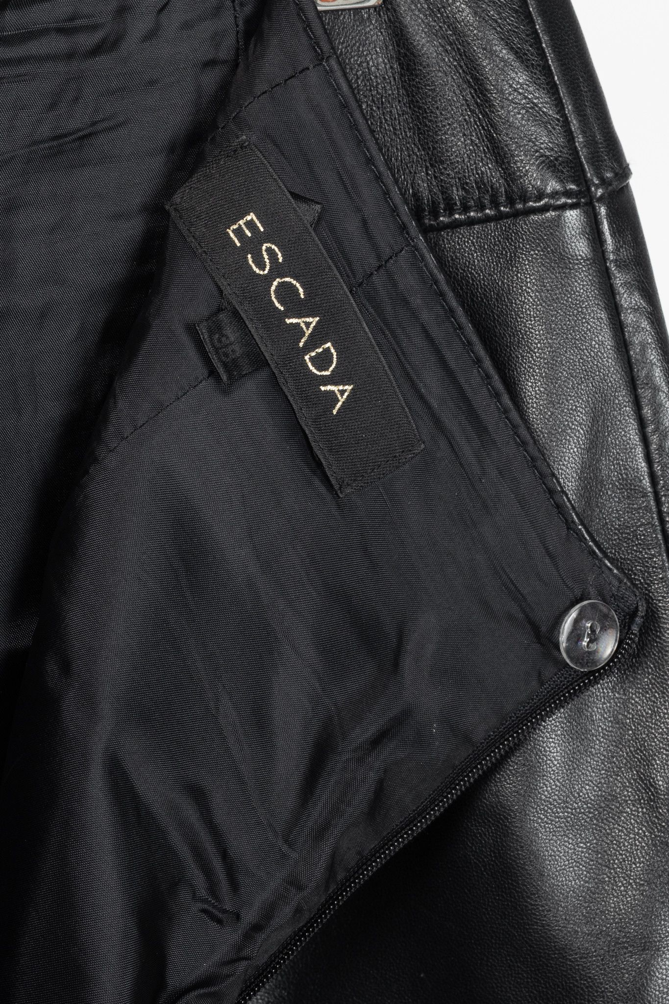 Escada Escada Black Lamb-Leather Pencil Skirt Size 30" / US 8 / IT 44 - 7 Thumbnail