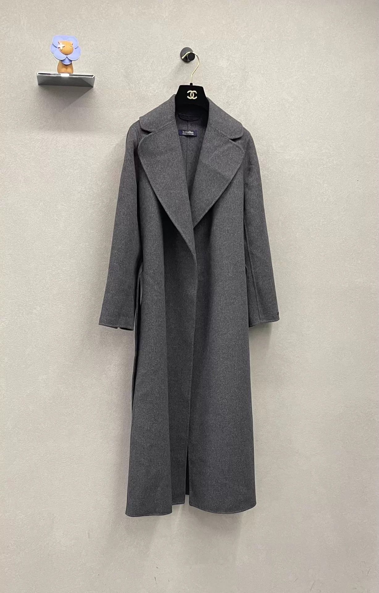 Max Mara MaxMara Dark Gray Silky Tailored Dressing Gown Coat 38 Size M / US 6-8 / IT 42-44 - 3 Thumbnail