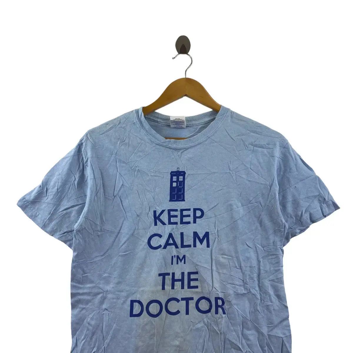 Gildan × Vintage Vintage KEEP CALM I’M THE DOCTOR Parody Tee Shirt Size US S / EU 44-46 / 1 - 3 Thumbnail