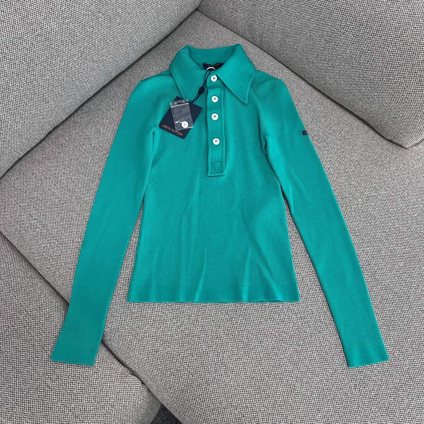 Louis Vuitton Louis Vuitton Slim Green Polo s Men Size US S / EU 44-46 / 1 - 1 Thumbnail