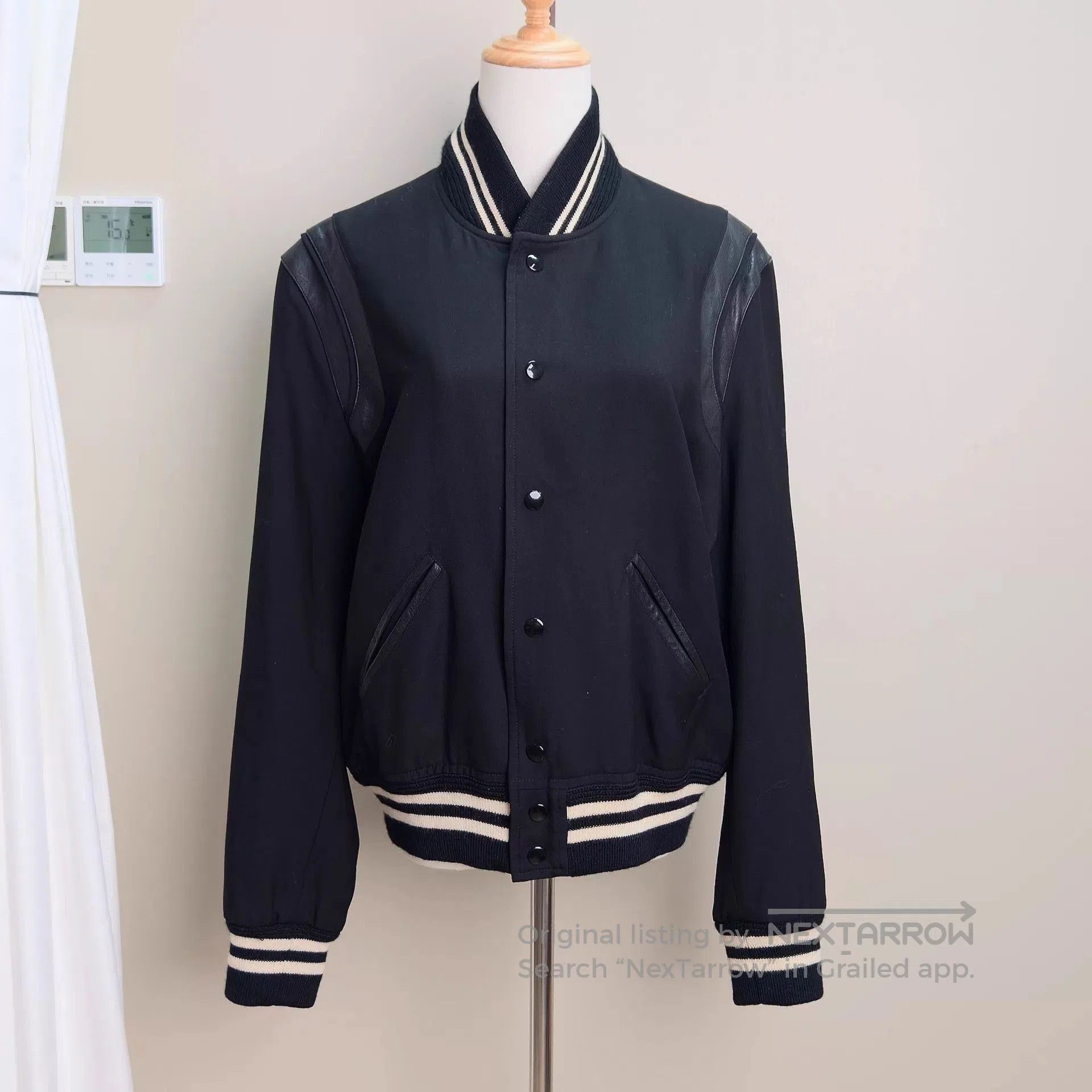 Yves Saint Laurent Black er Jacket with Leather Sleeves Size M. Size US M / EU 48-50 / 2 - 1 Thumbnail