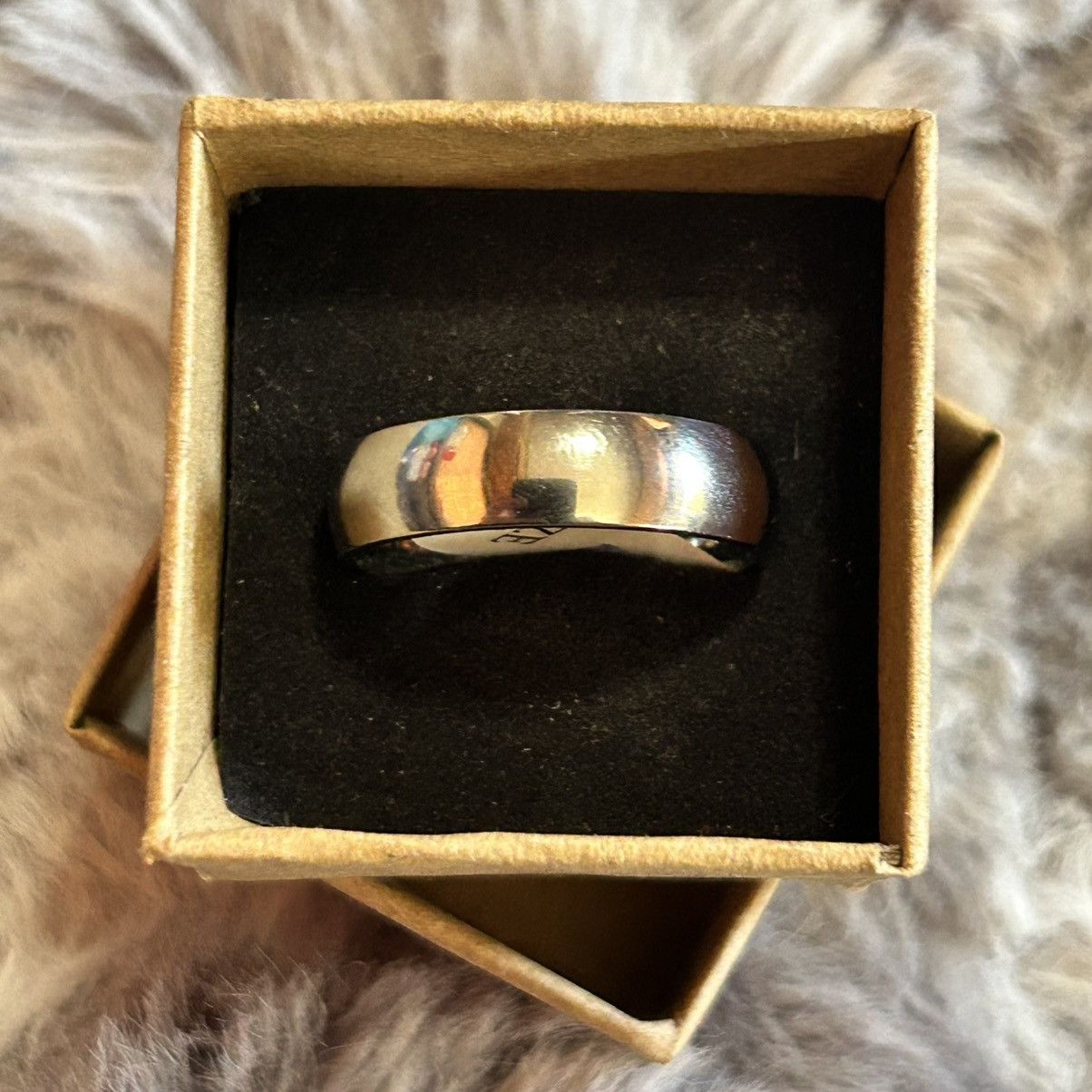 Jewelry Men’s 6mm polished Titanium comfort band wedding ring NIB 11 Size ONE SIZE - 5 Thumbnail