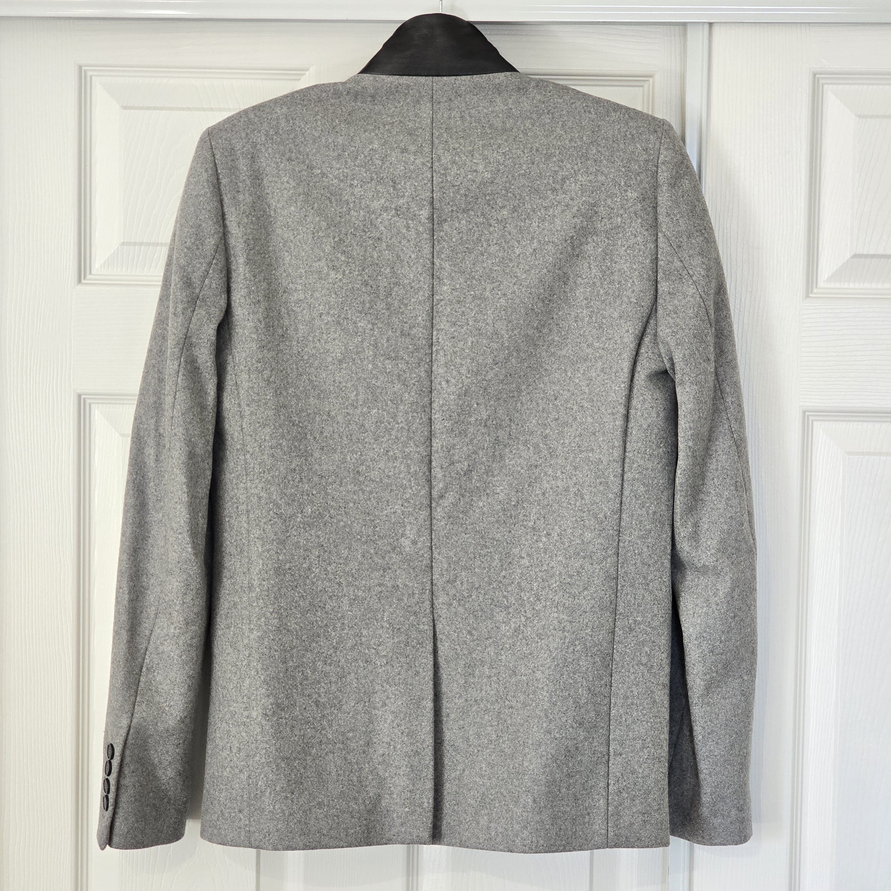 Sandro Wool dinner jacket w/ leather trim Size 46R - 6 Thumbnail