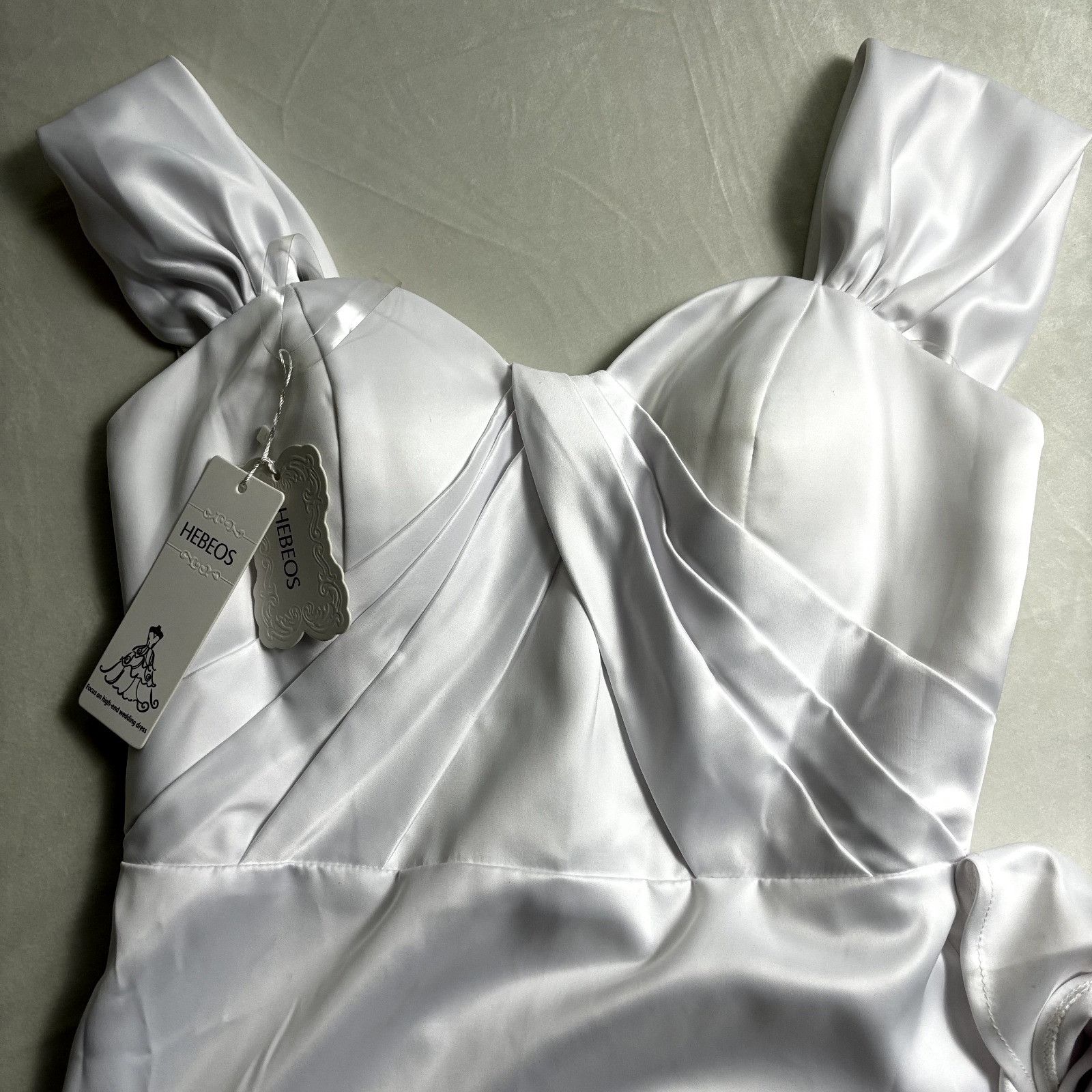 Other Wedding Dress Hebeos White Satin Gown Buttoned Back NWT Size M / US 6-8 / IT 42-44 - 3 Thumbnail