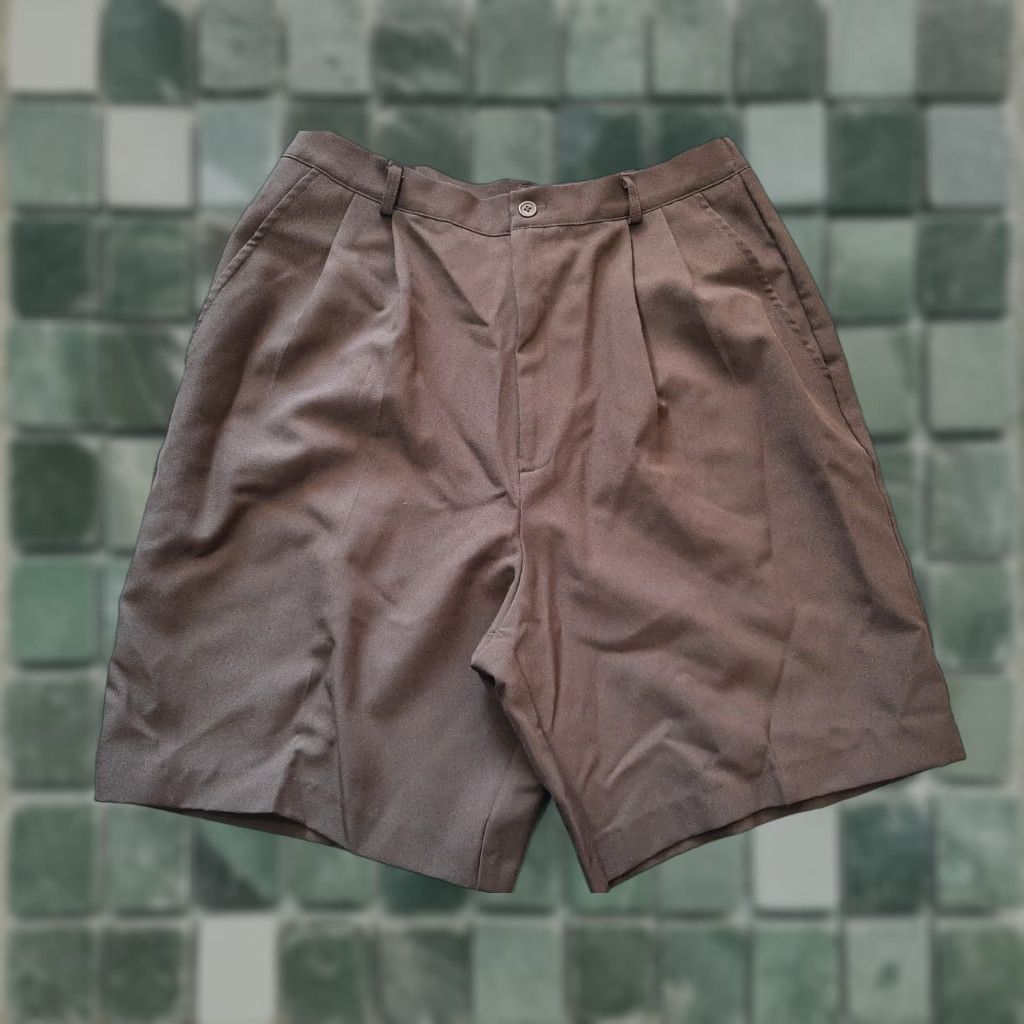 Vintage Liz Baker Womens Shorts Bermuda 14 Brown Polyester Womens, Size 14, Regular, Brown, Liz Baker Bermuda Shorts, Women Size 36" / US 14 / IT 50 - 1 Thumbnail