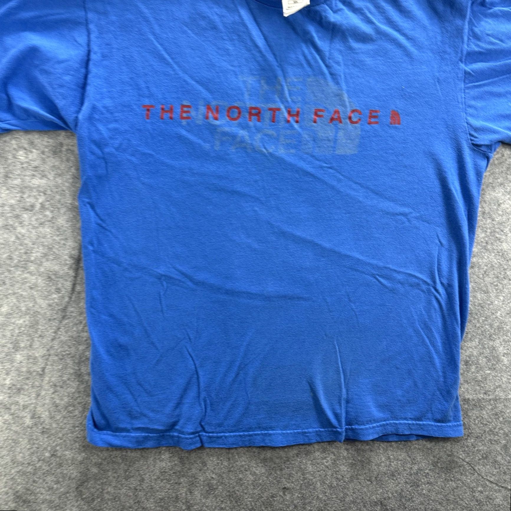 The North Face VINTAGE THE NORTH FACE Shirt Mens Medium Blue Red Spell Out Logo Tee Outdoor Hiking Size US M / EU 48-50 / 2 - 4 Thumbnail