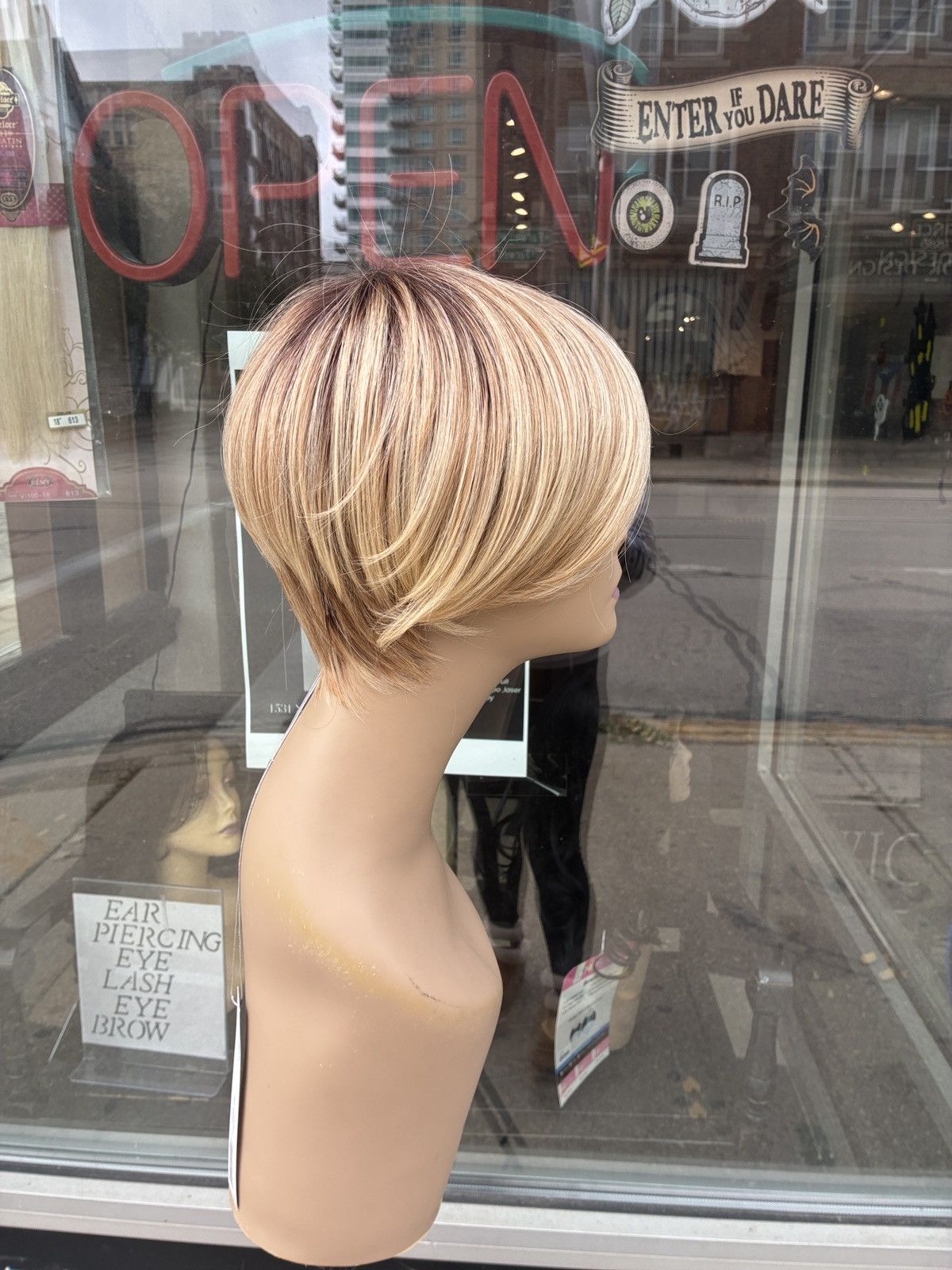 Other Tess wigs Size ONE SIZE - 12 Thumbnail