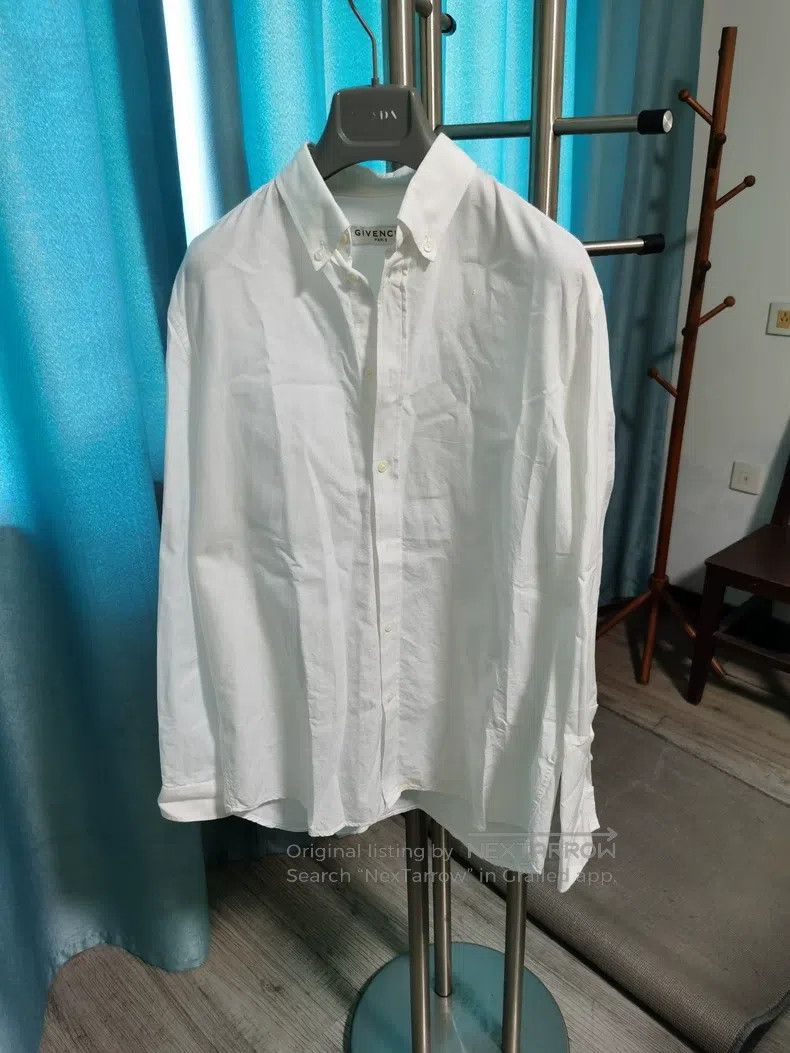 Givenchy Givenchy Oxford Twill Back Logo Shirt Size US S / EU 44-46 / 1 - 1 Thumbnail