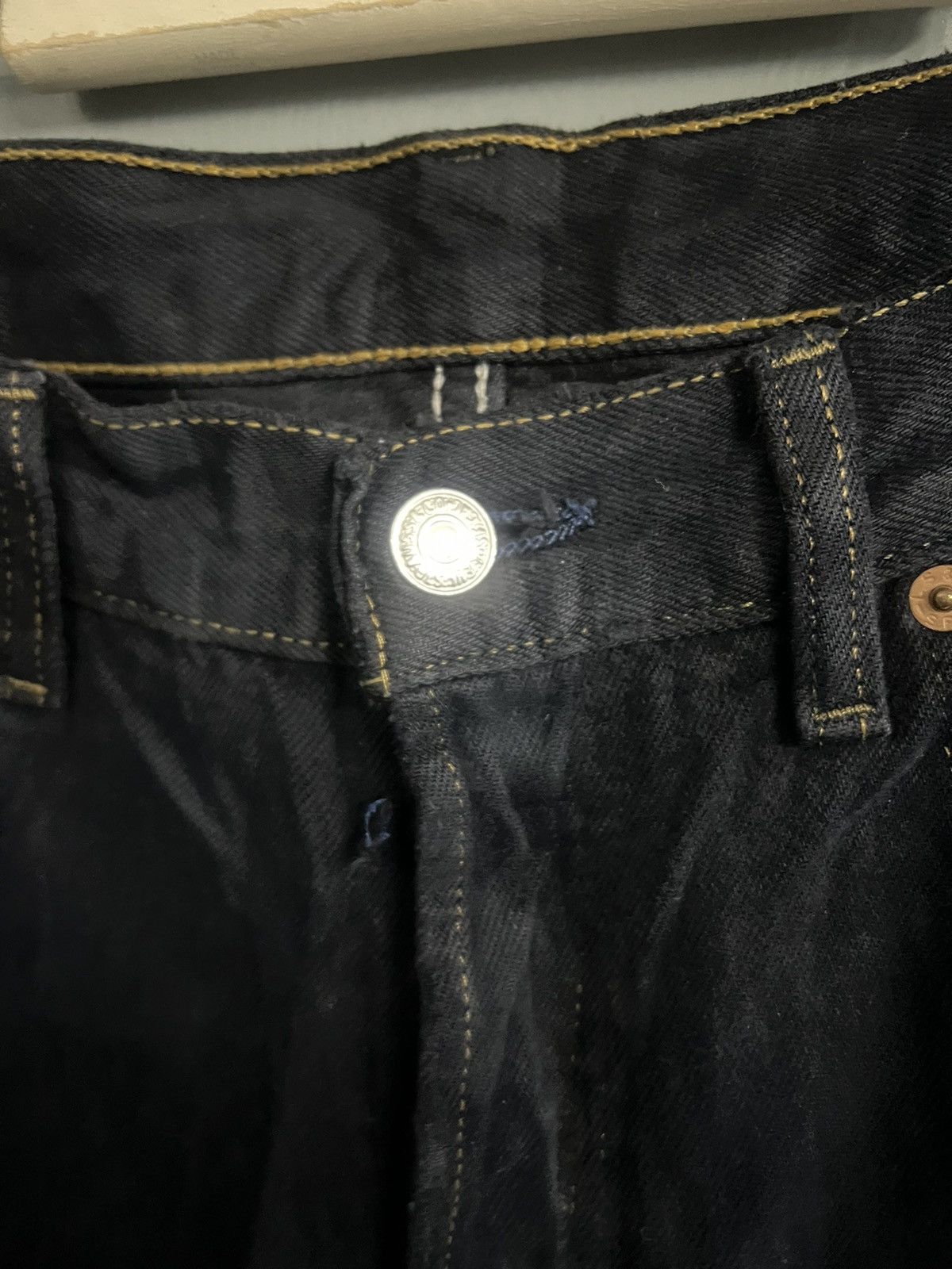 If Six Was Nine × Levi's × Vintage THRASHED LEVIS 501 RIPPED DISTRESSED DENIM PANT Size US 32 / EU 48 - 9 Thumbnail