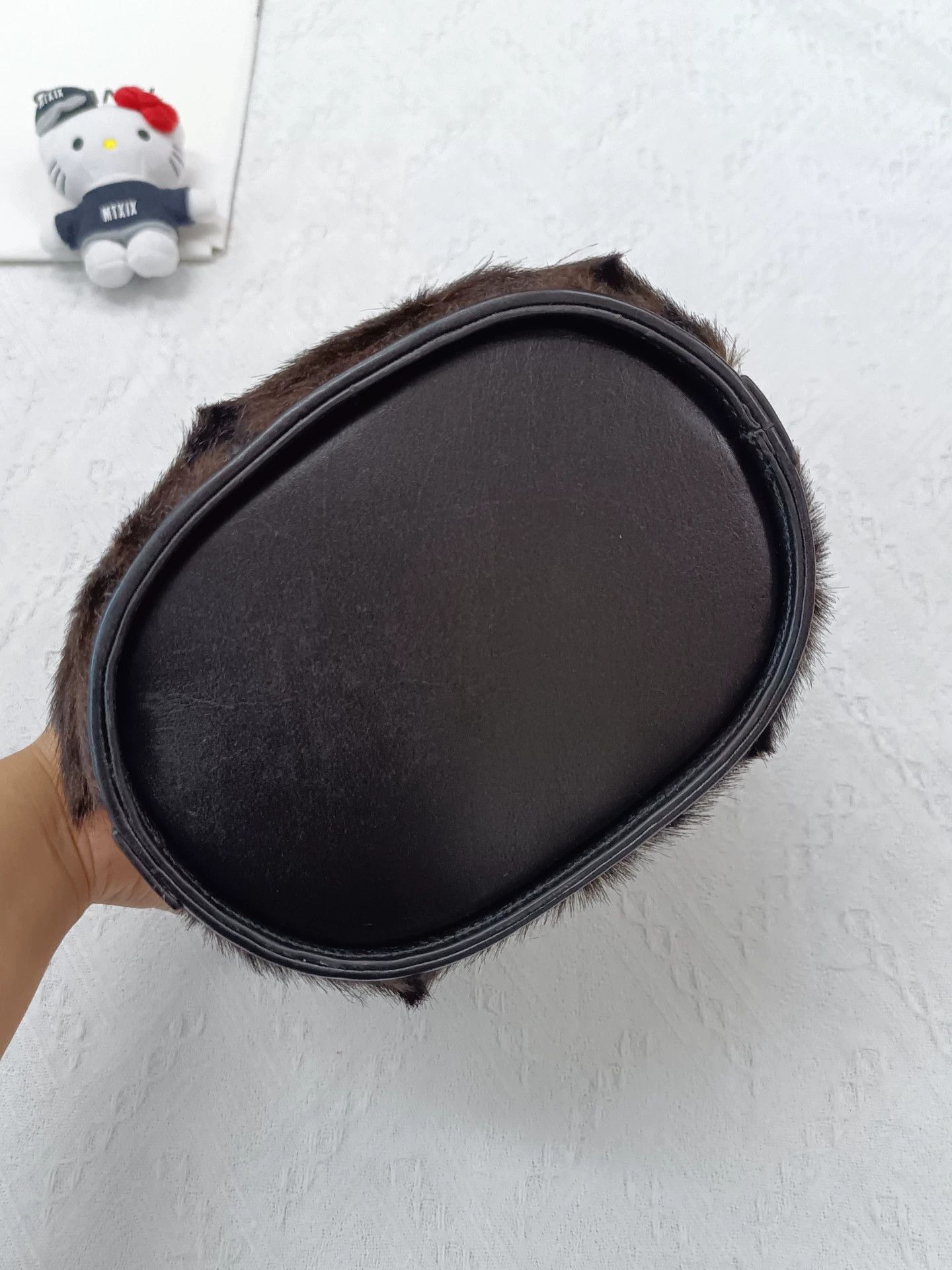 Stussy Staud Brown Fur Bucket Bag 19x18-33 Size ONE SIZE - 3 Thumbnail