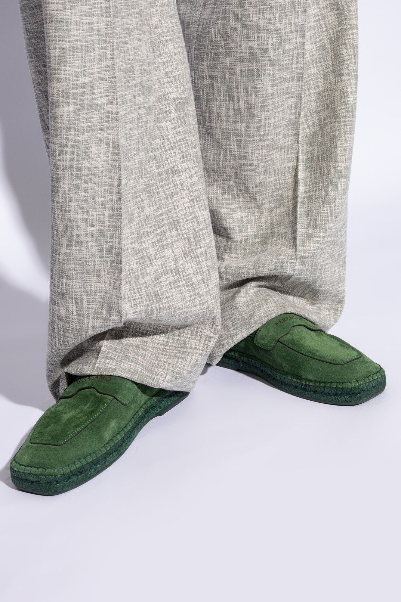 Salvatore Ferragamo o1s1rm0924 Suede Loafers in Green Size US 12.5 / EU 45-46 - 2 Thumbnail