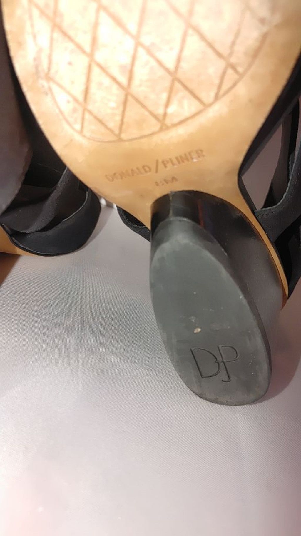 Donald Pliner Donald J. Pliner Sandals Size 8M Size US 8 / IT 38 - 9 Thumbnail